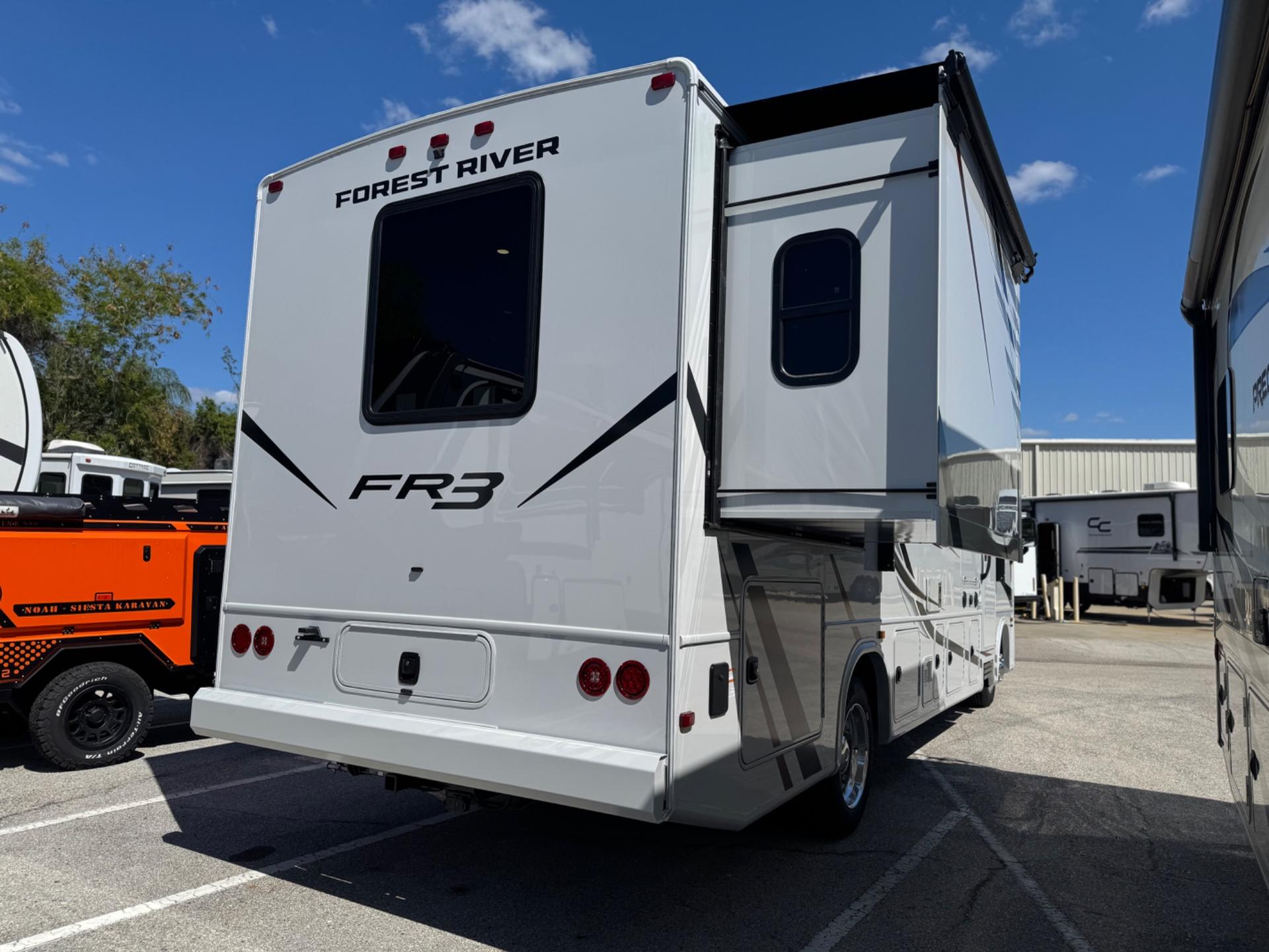 2026 Forest River 2026 Forest River FR3 - thumbnail 5
