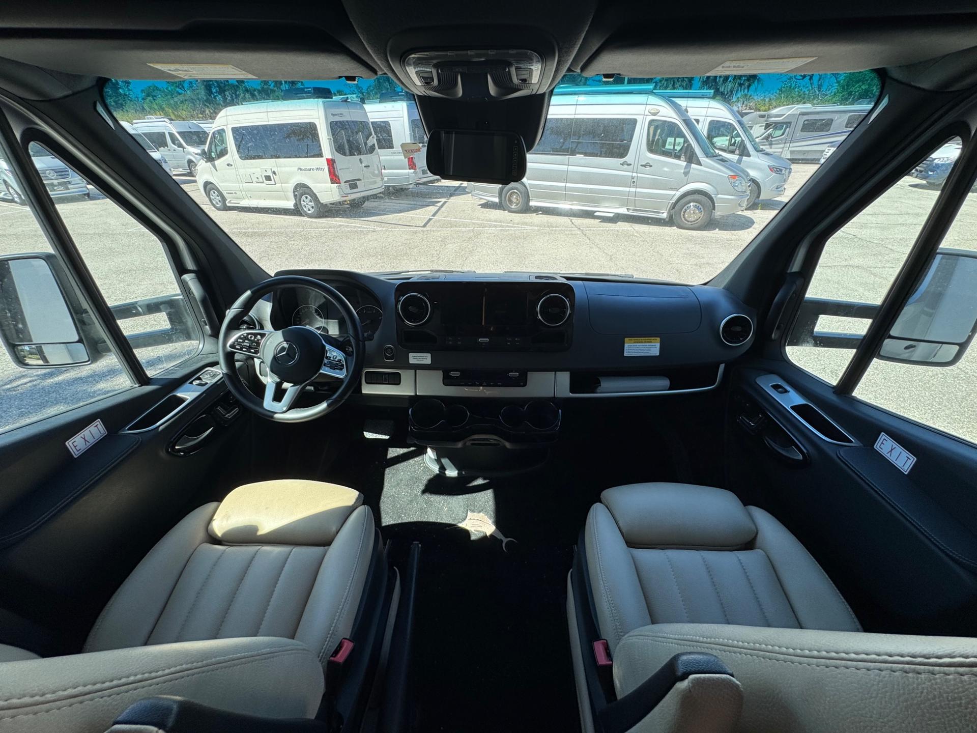 2022 Airstream 2022 Airstream Atlas - thumbnail 19