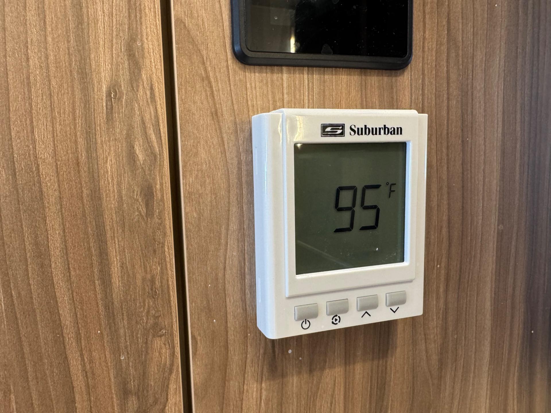 2022 Airstream 2022 Airstream Atlas - thumbnail 28