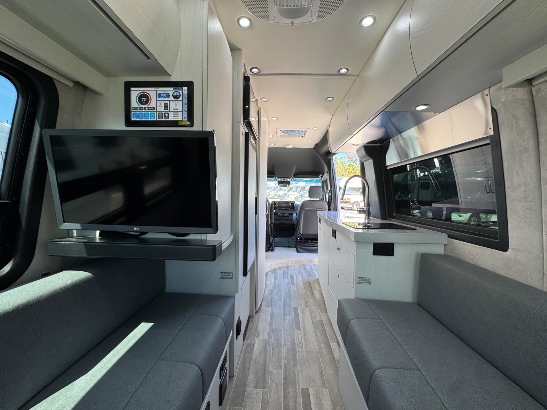 2023 Pleasure-Way 2023 Pleasure-Way Plateau - thumbnail 17