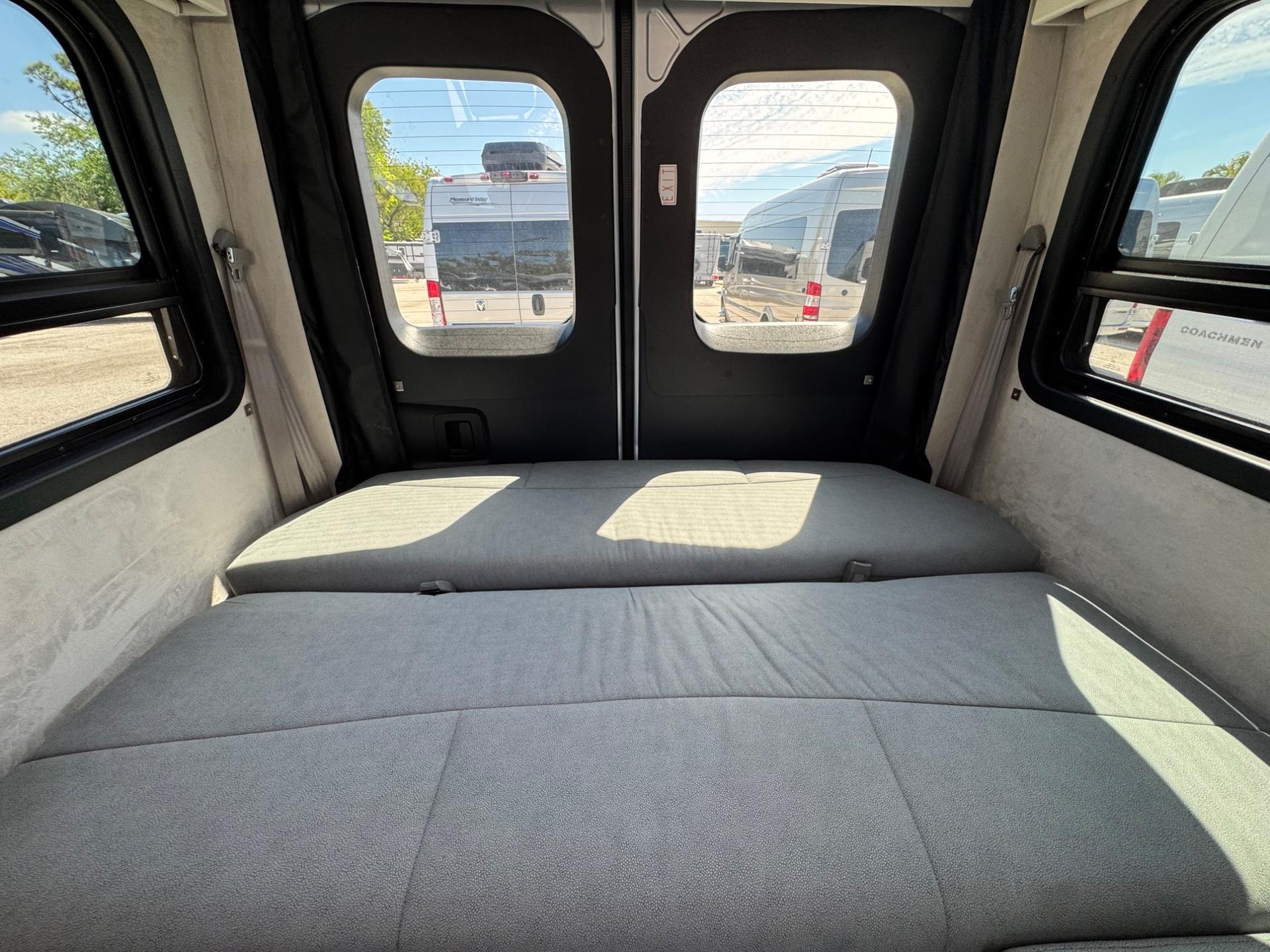 2023 Pleasure-Way 2023 Pleasure-Way Plateau - thumbnail 20