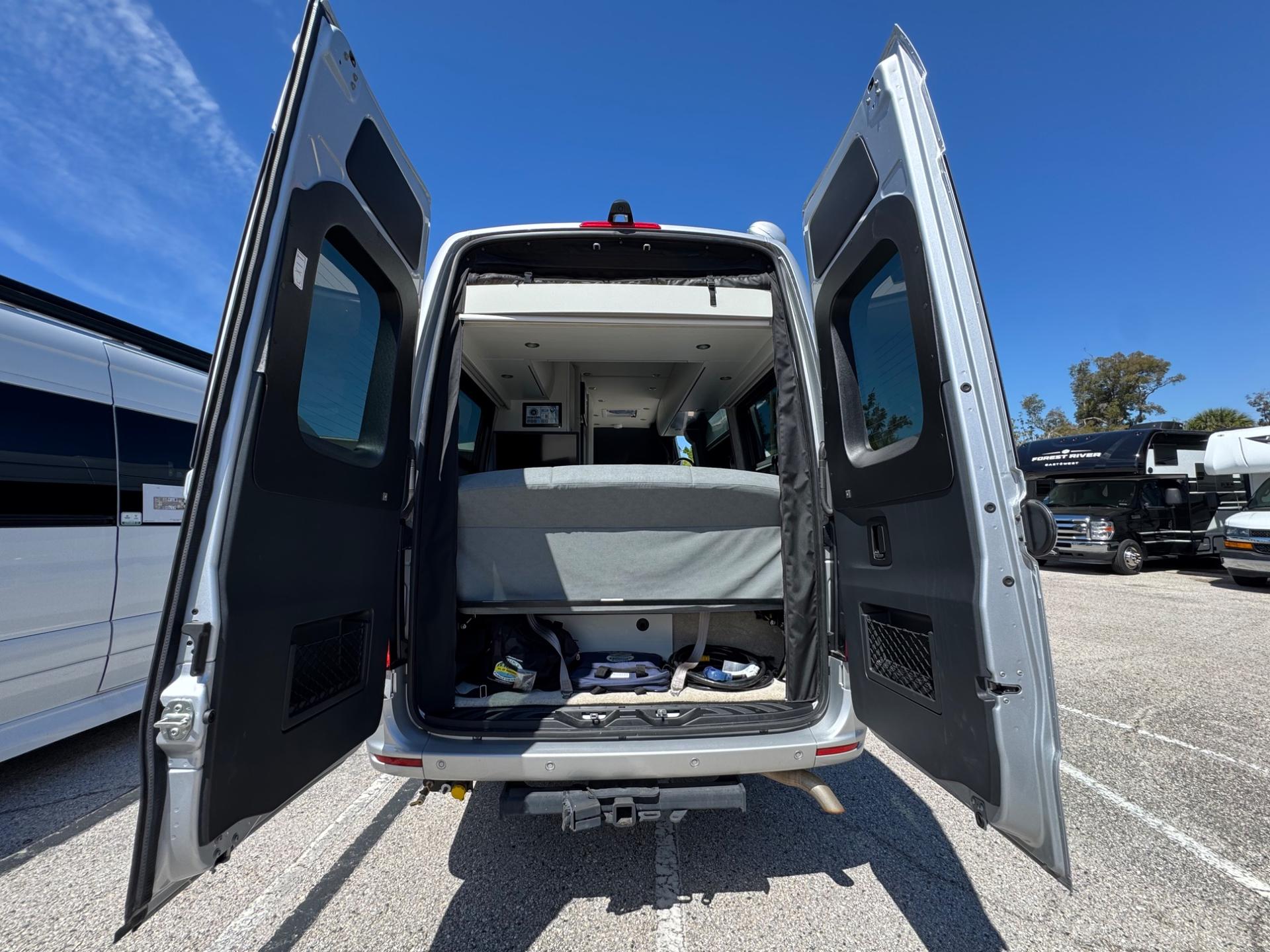 2023 Pleasure-Way 2023 Pleasure-Way Plateau - thumbnail 32