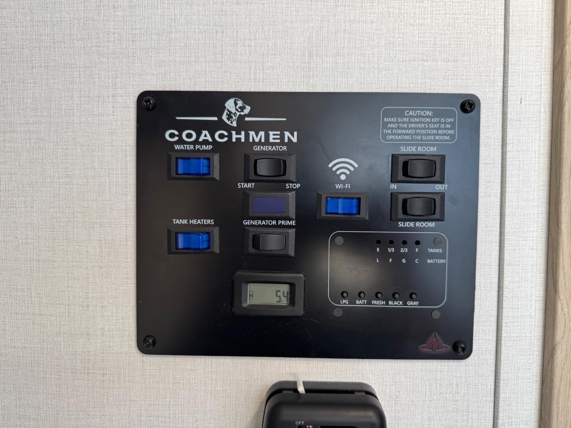 2026 Coachmen 2026 Coachmen Leprechaun - thumbnail 33