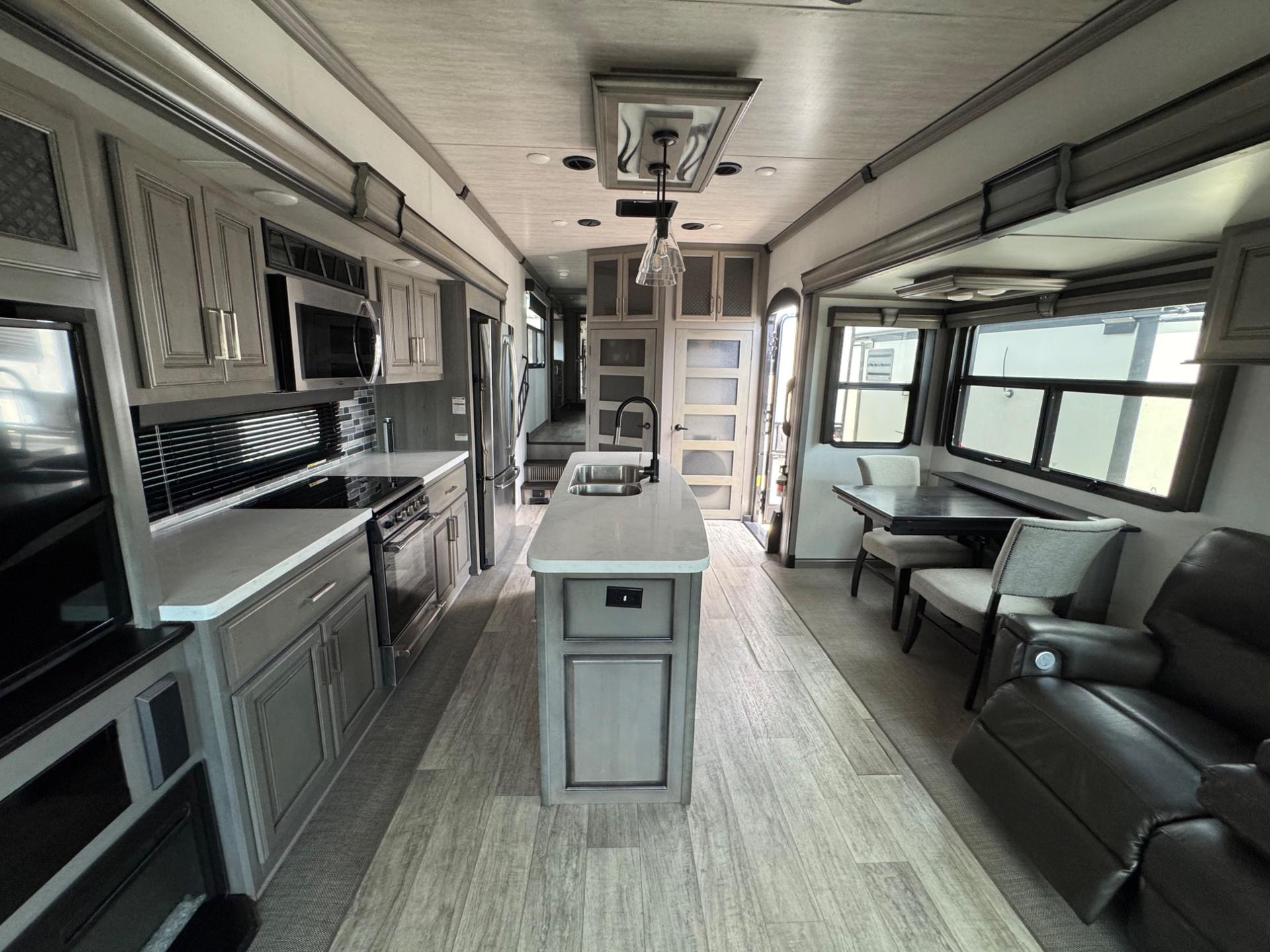2021 KEYSTONE RV 2021 KEYSTONE RV MONTANA - thumbnail 7