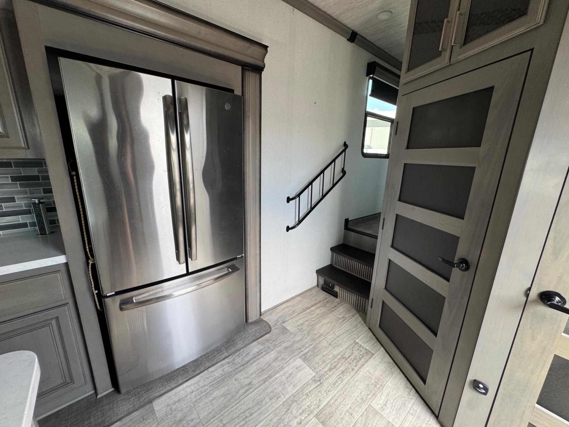 2021 KEYSTONE RV 2021 KEYSTONE RV MONTANA - thumbnail 14