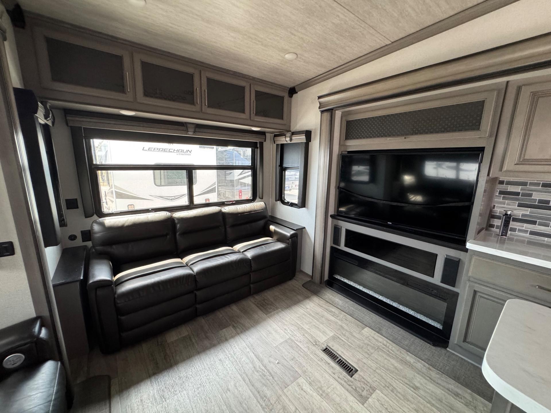 2021 KEYSTONE RV 2021 KEYSTONE RV MONTANA - thumbnail 15