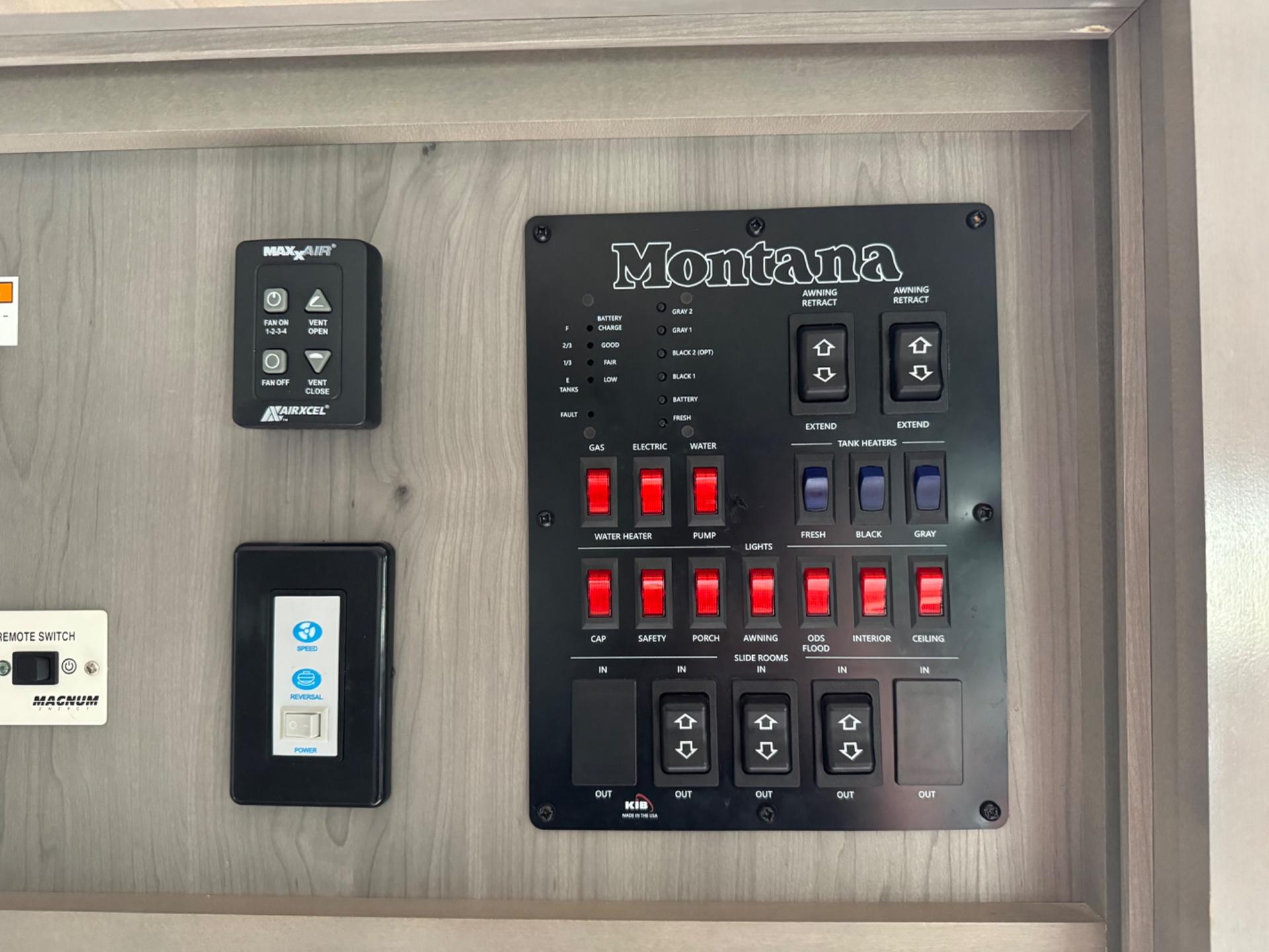 2021 KEYSTONE RV 2021 KEYSTONE RV MONTANA - thumbnail 30