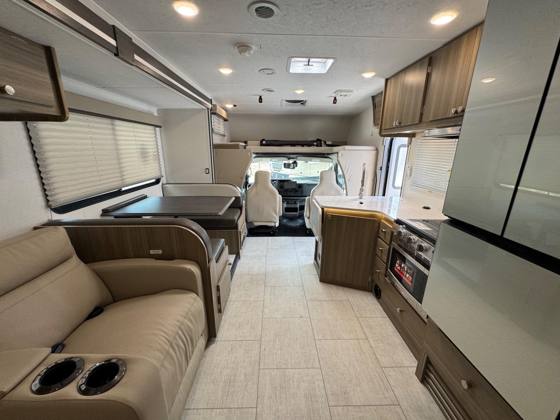 2026 Coachmen 2026 Coachmen Freelander - thumbnail 8