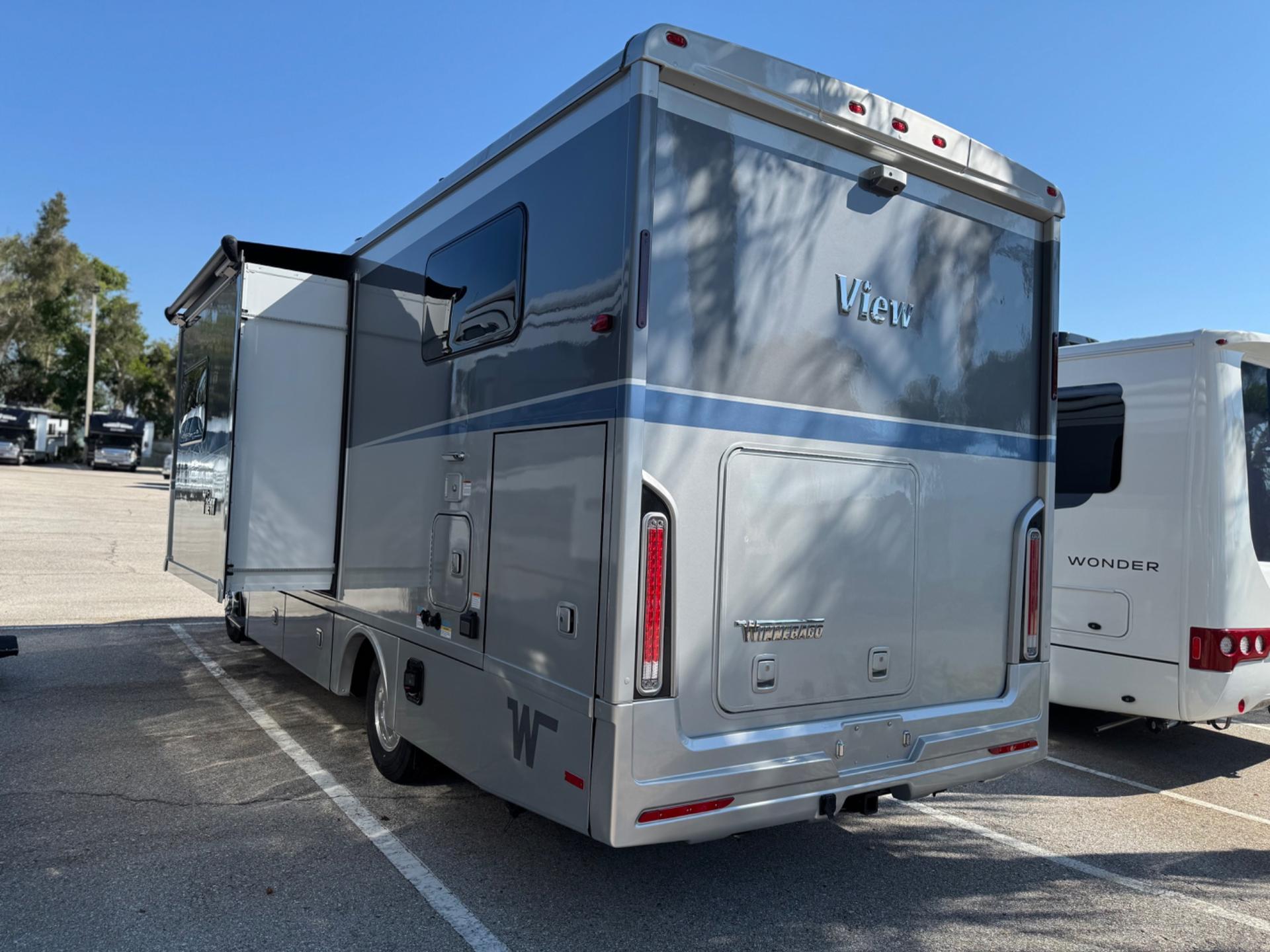 2026 Winnebago 2026 Winnebago View - thumbnail 4