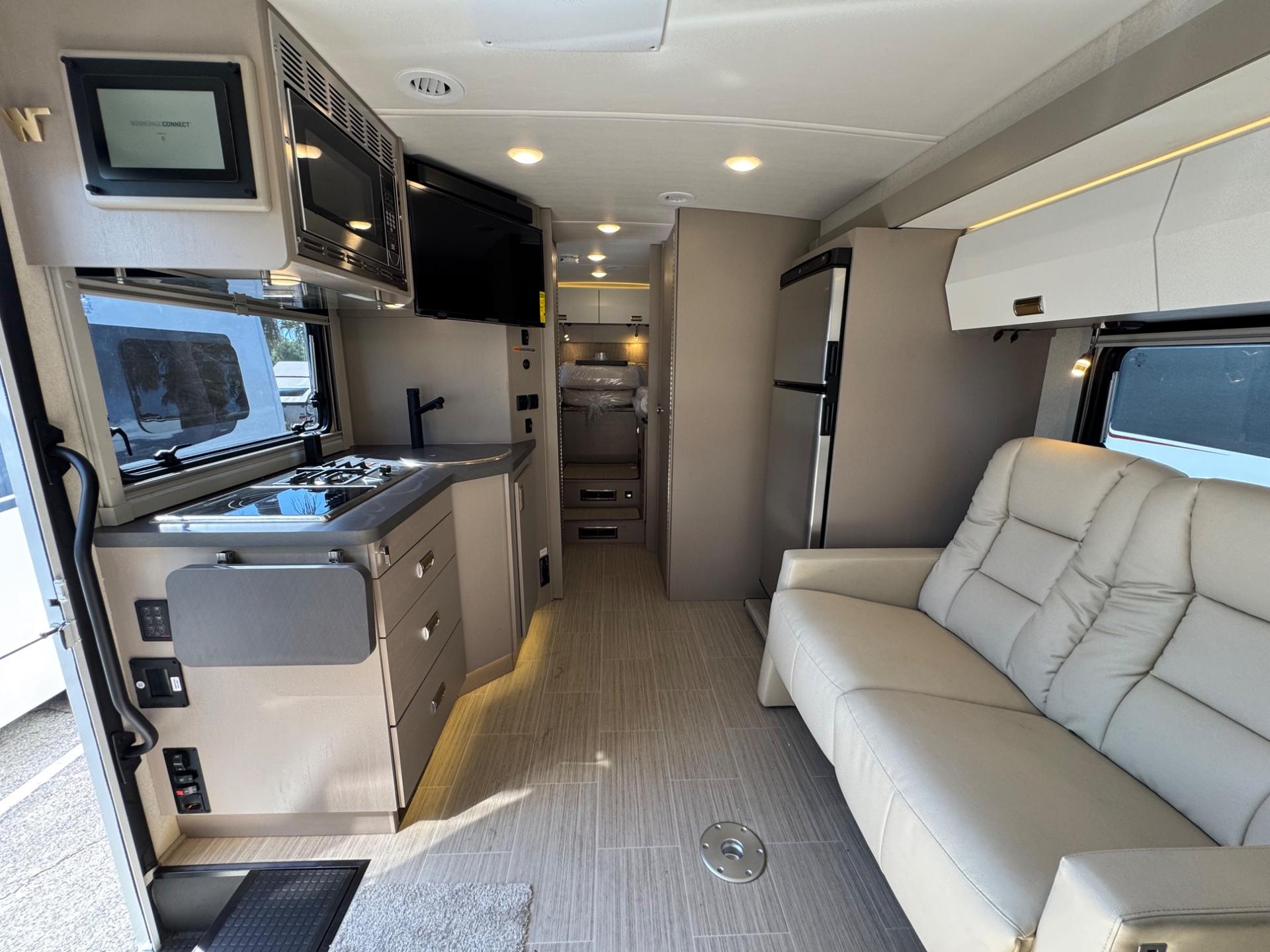 2026 Winnebago 2026 Winnebago View - thumbnail 7
