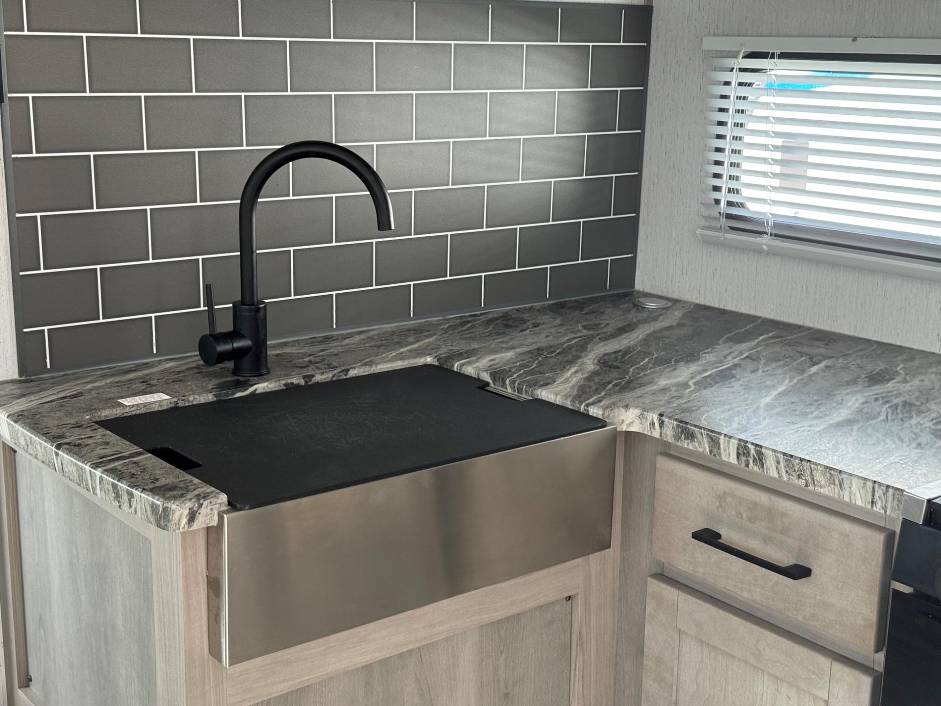 2022 DUTCHMEN 2022 DUTCHMEN KODIAK - thumbnail 9