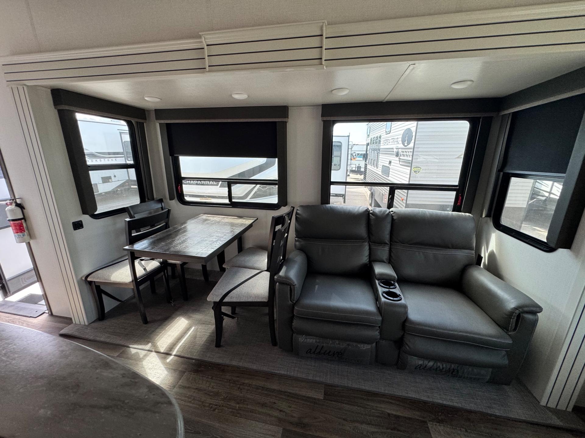 2023 KEYSTONE RV 2023 KEYSTONE RV COUGAR - thumbnail 17