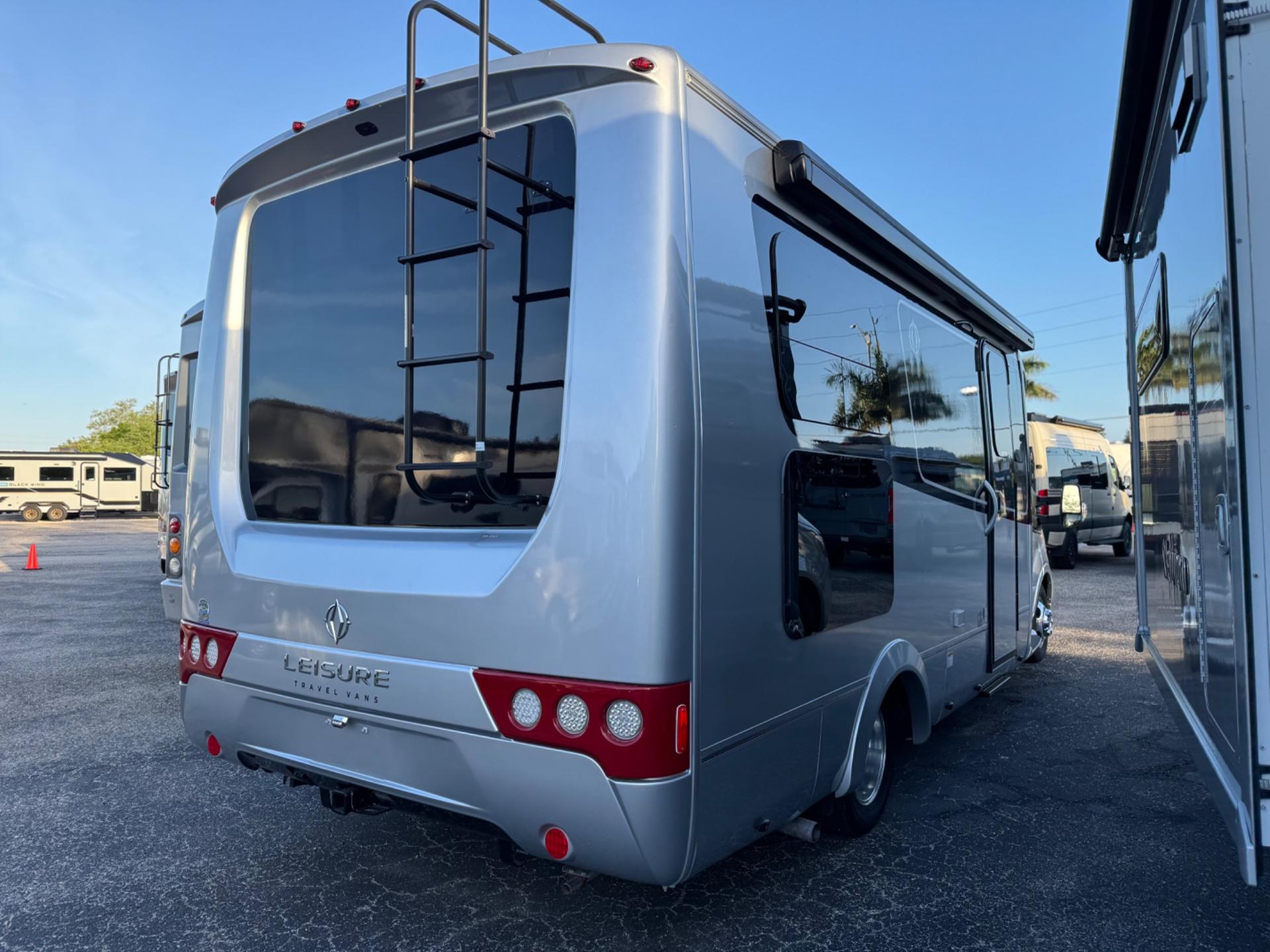 2025 Leisure Travel Vans 2025 Leisure Travel Vans Wonder - thumbnail 5