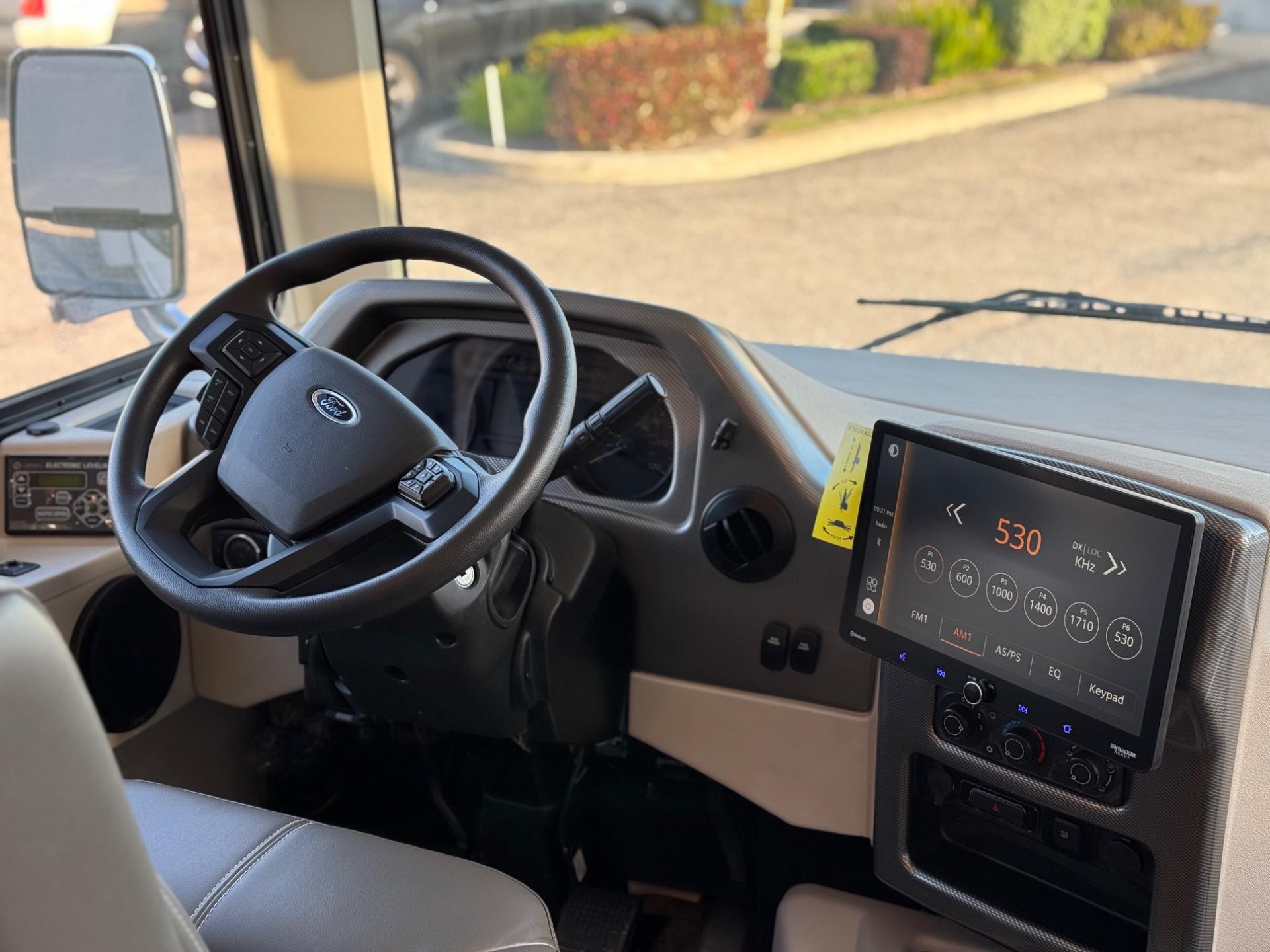 2026 Thor Motor Coach 2026 Thor Motor Coach A.C.E. - thumbnail 6