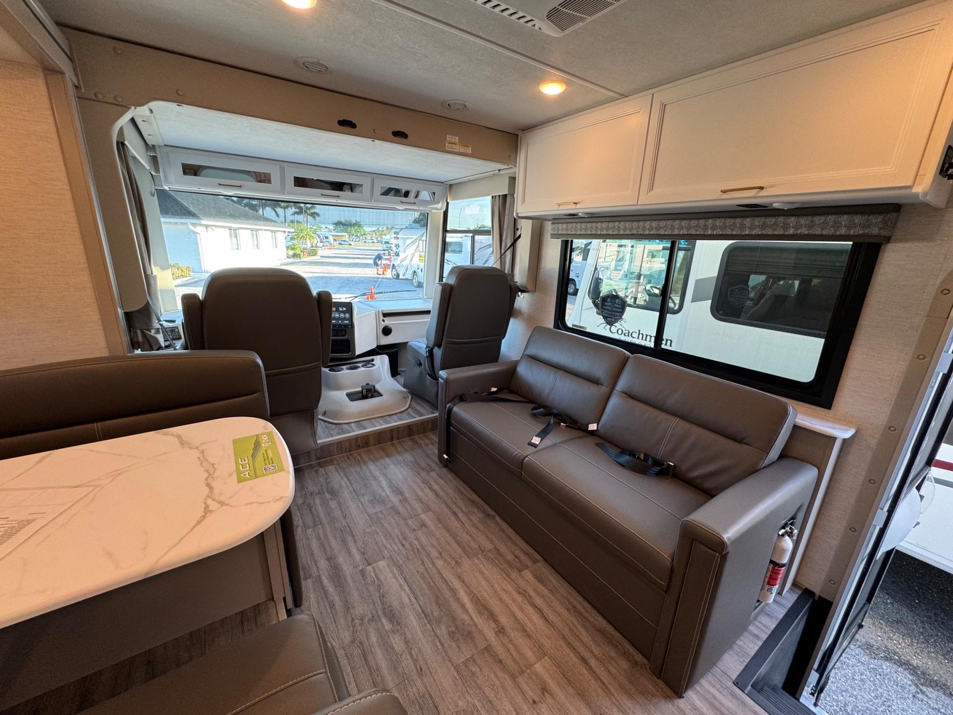 2026 Thor Motor Coach 2026 Thor Motor Coach A.C.E. - thumbnail 14