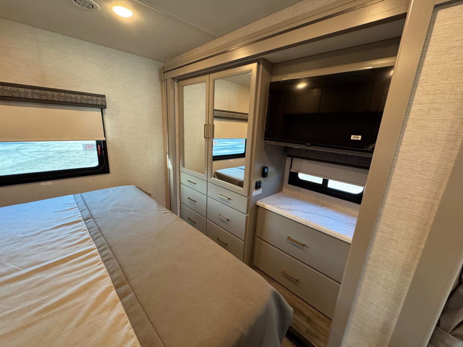 2026 Thor Motor Coach 2026 Thor Motor Coach A.C.E. - thumbnail 21