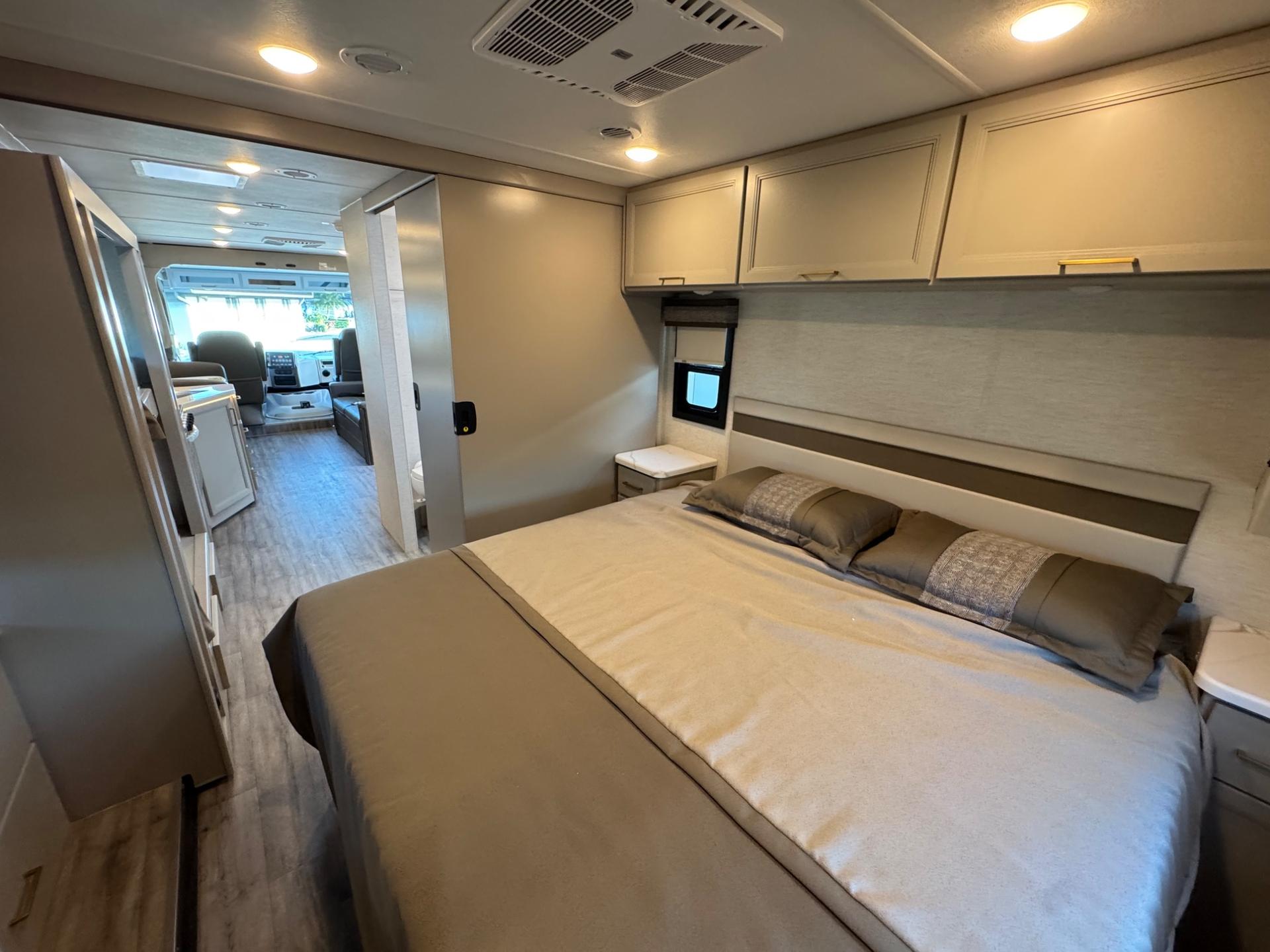 2026 Thor Motor Coach 2026 Thor Motor Coach A.C.E. - thumbnail 22