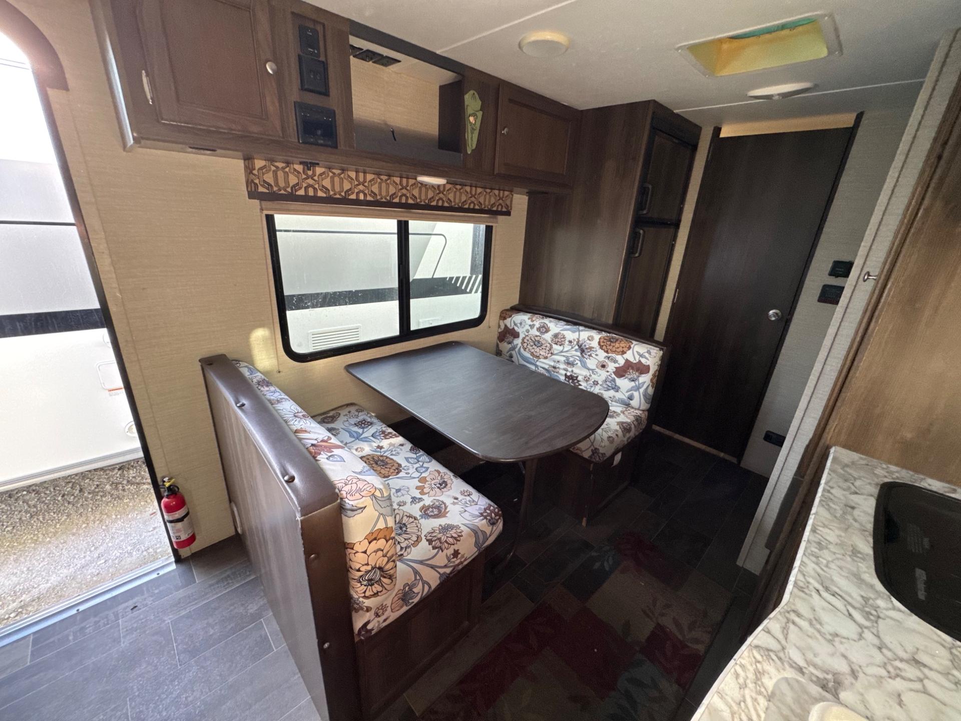 2018 Keystone RV 2018 Keystone RV Bullet - thumbnail 11