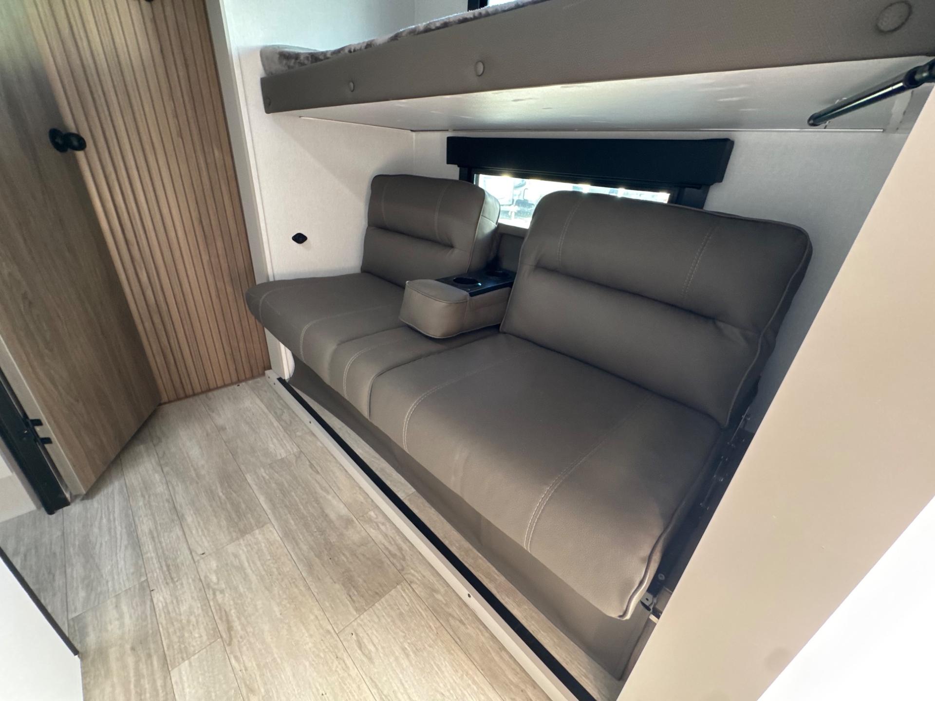 2026 Coachmen 2026 Coachmen Freedom Express Ultra Lite - thumbnail 19