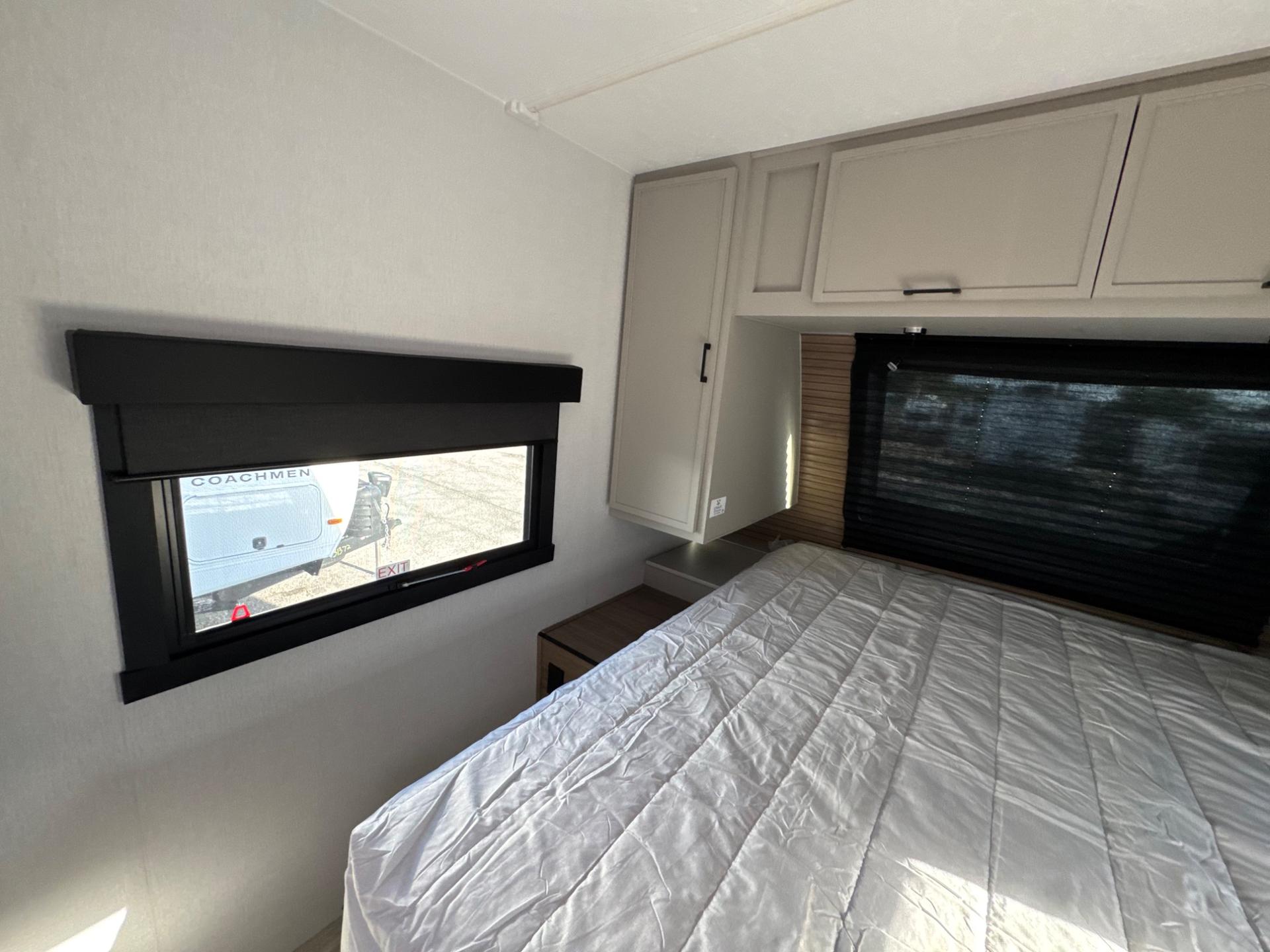 2026 Coachmen 2026 Coachmen Freedom Express Ultra Lite - thumbnail 25