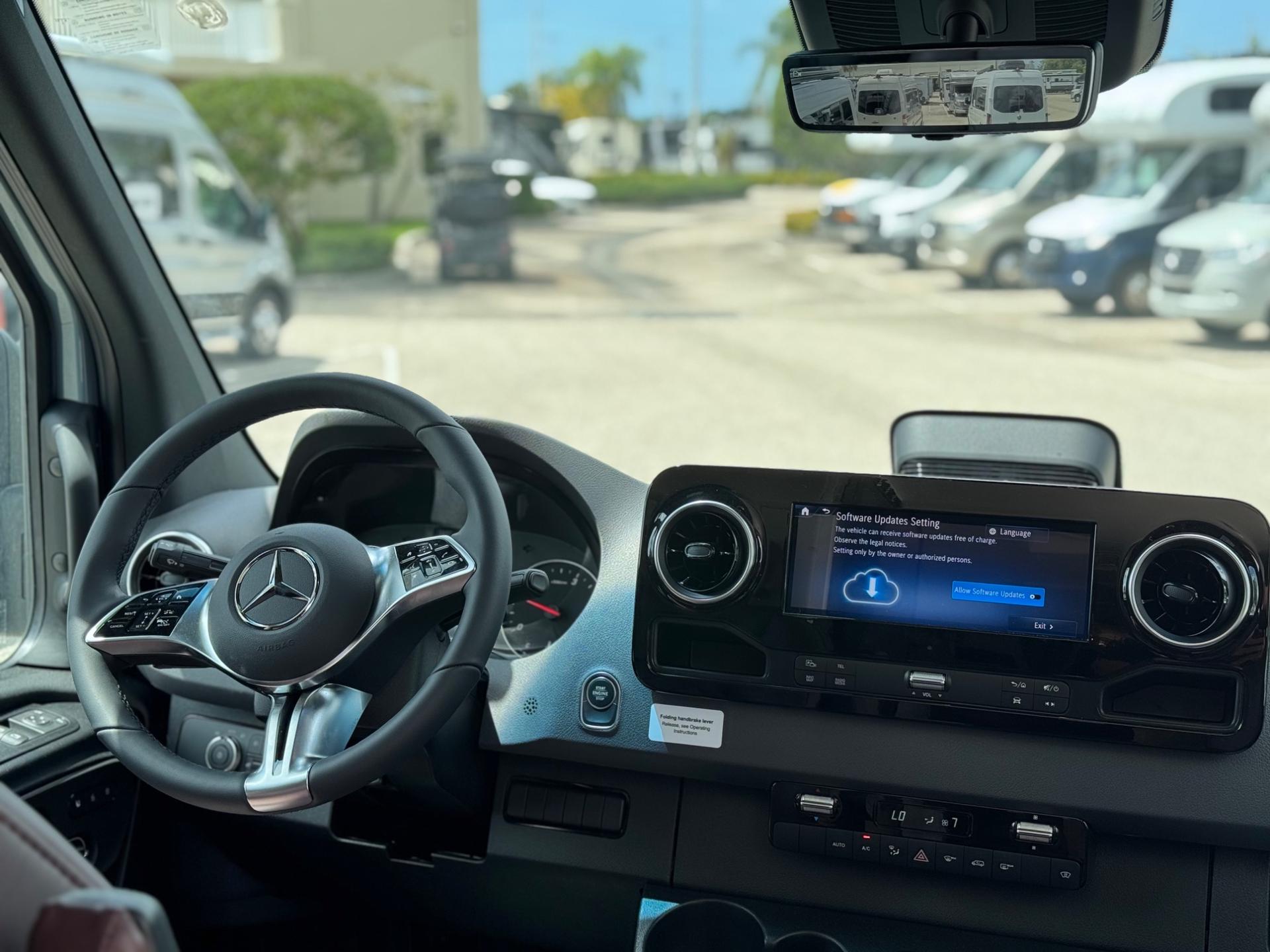 2026 Coachmen 2026 Coachmen Galleria - thumbnail 6