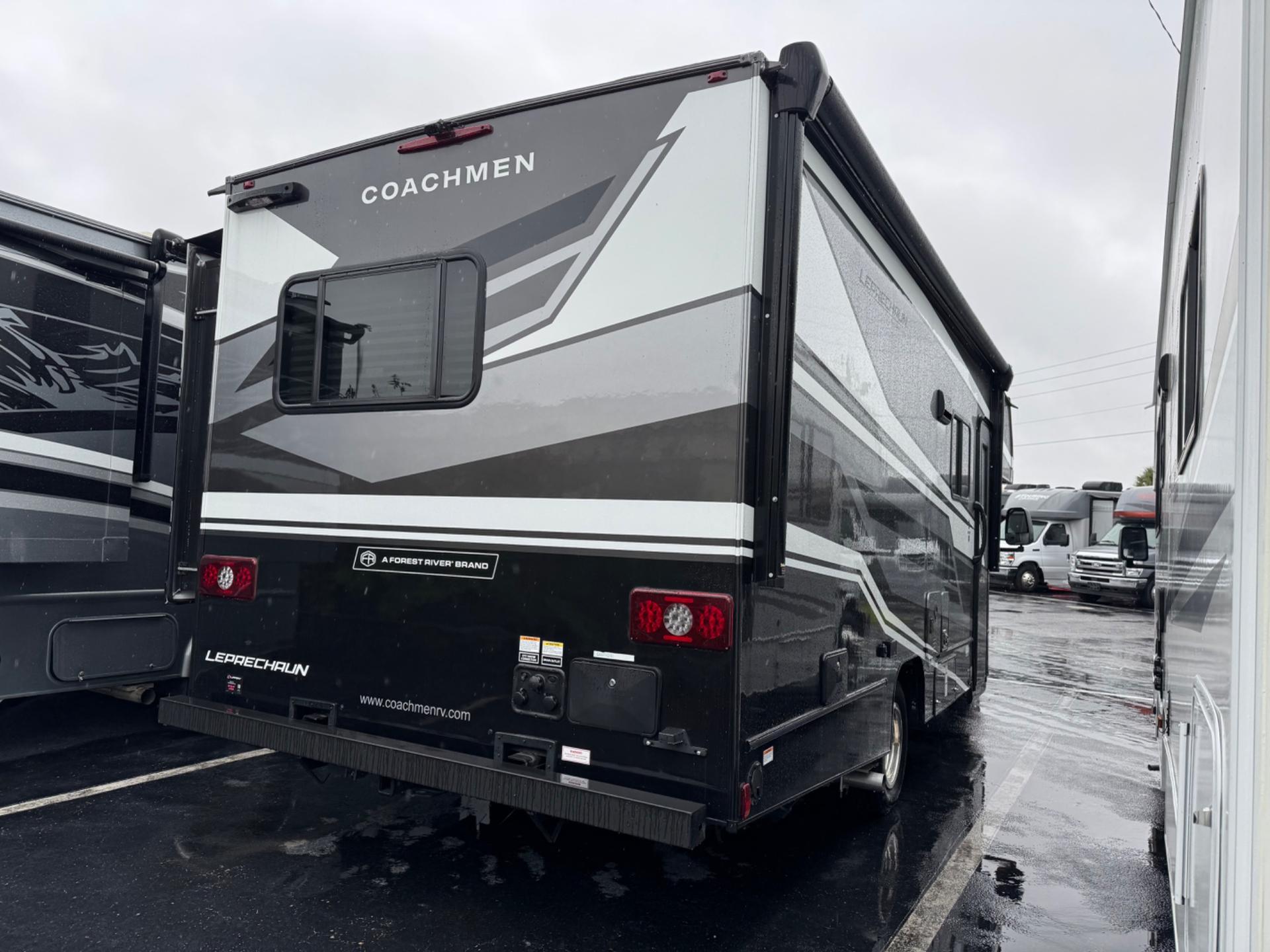 2025 Coachmen 2025 Coachmen Leprechaun - thumbnail 4