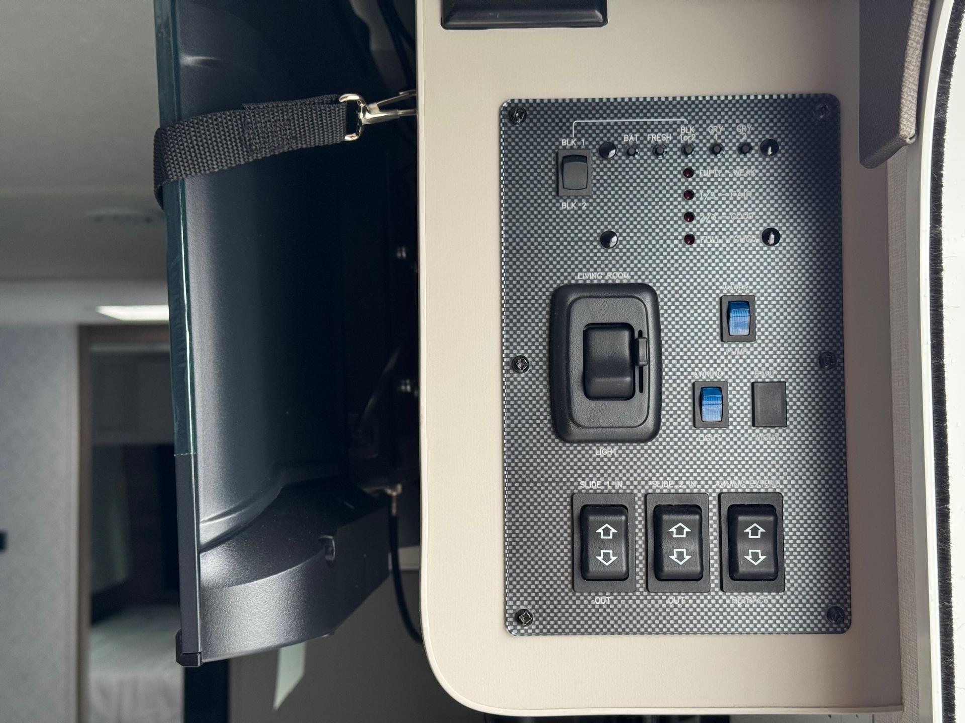 2026 Coachmen 2026 Coachmen Freedom Express Ultra Lite - thumbnail 31