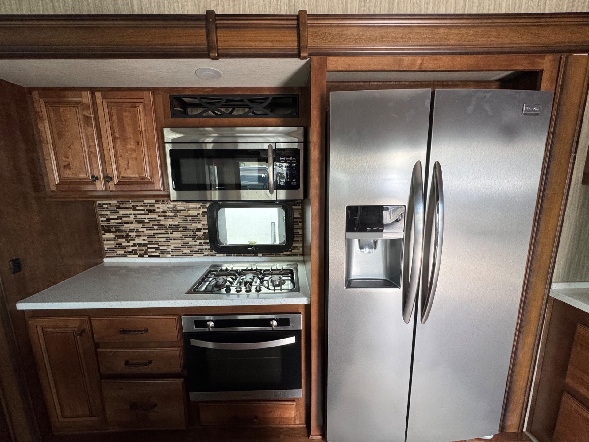 2018 Heartland 2018 Heartland Big Country - thumbnail 9