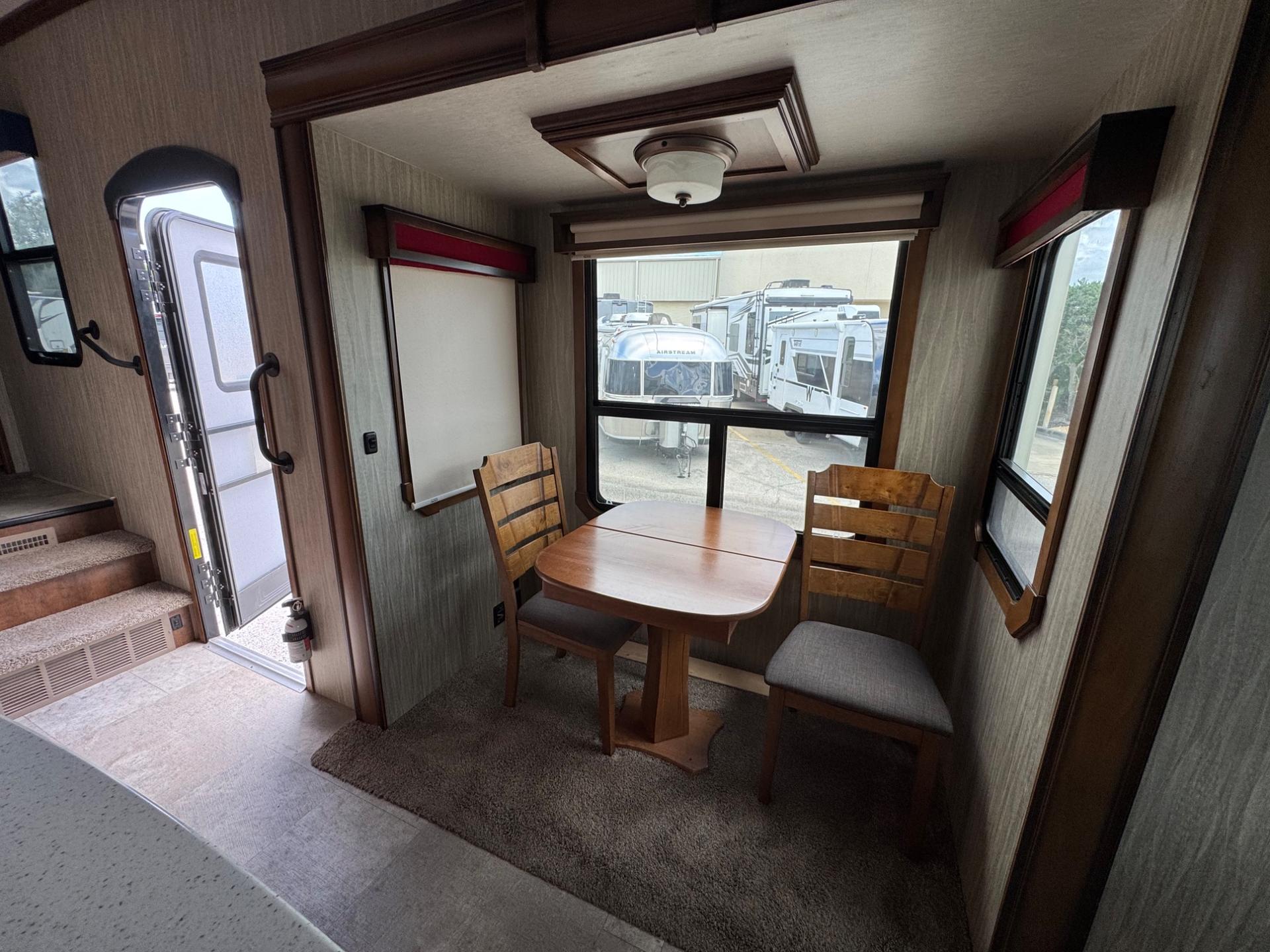 2018 Heartland 2018 Heartland Big Country - thumbnail 15