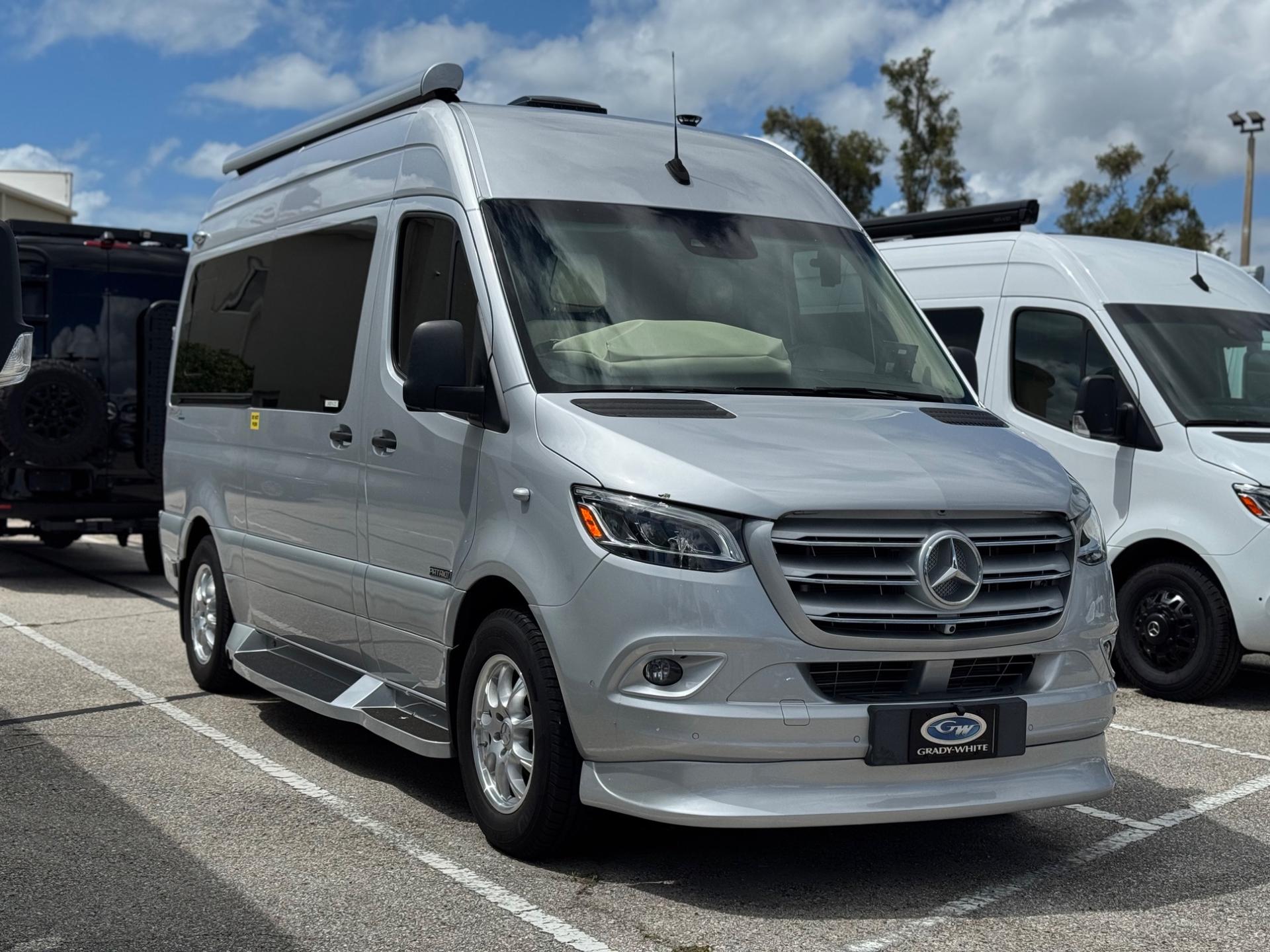 2023 MIDWEST AUTOMOTIVE PATRIOT FD2