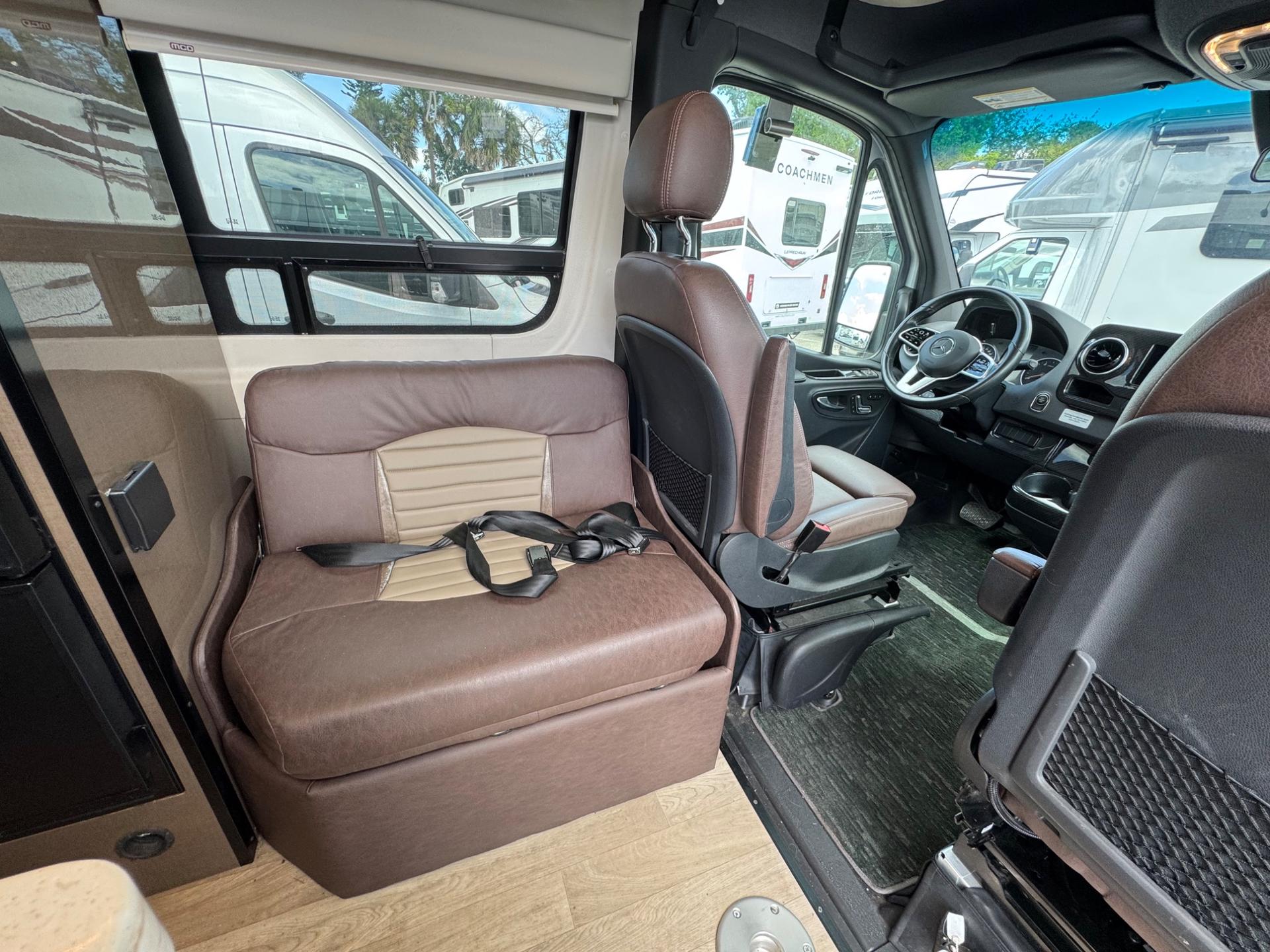 2023 Winnebago 2023 Winnebago Era - thumbnail 12