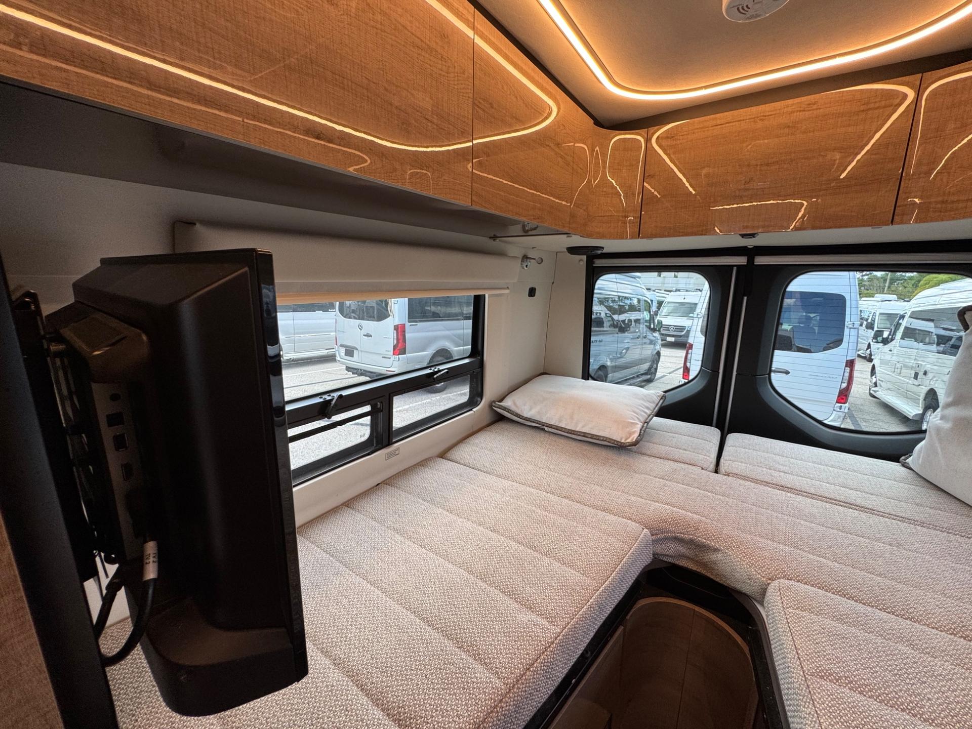 2023 Winnebago 2023 Winnebago Era - thumbnail 15