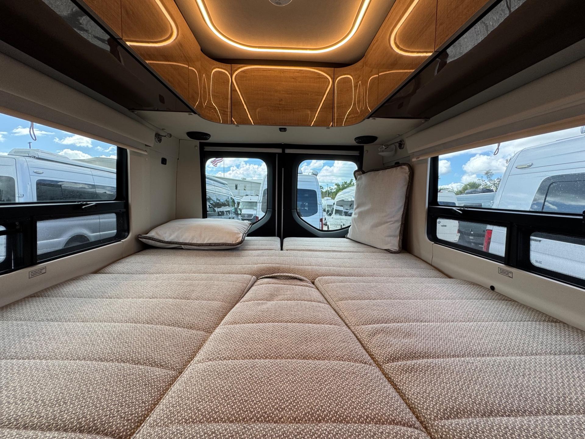 2023 Winnebago 2023 Winnebago Era - thumbnail 16