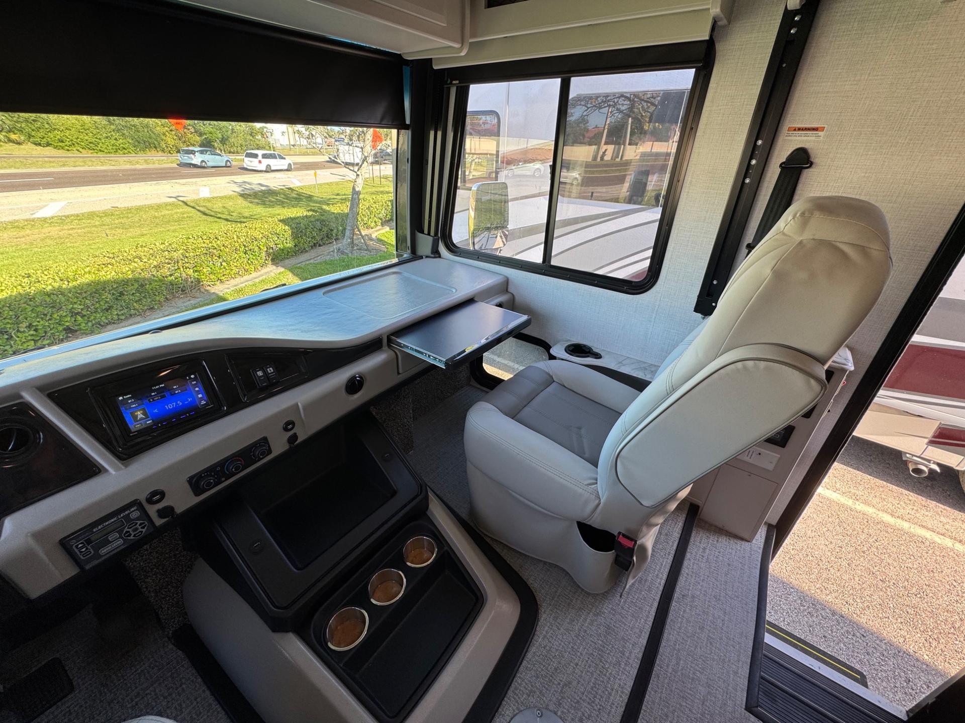 2025 FLEETWOOD 2025 FLEETWOOD FLAIR - thumbnail 18