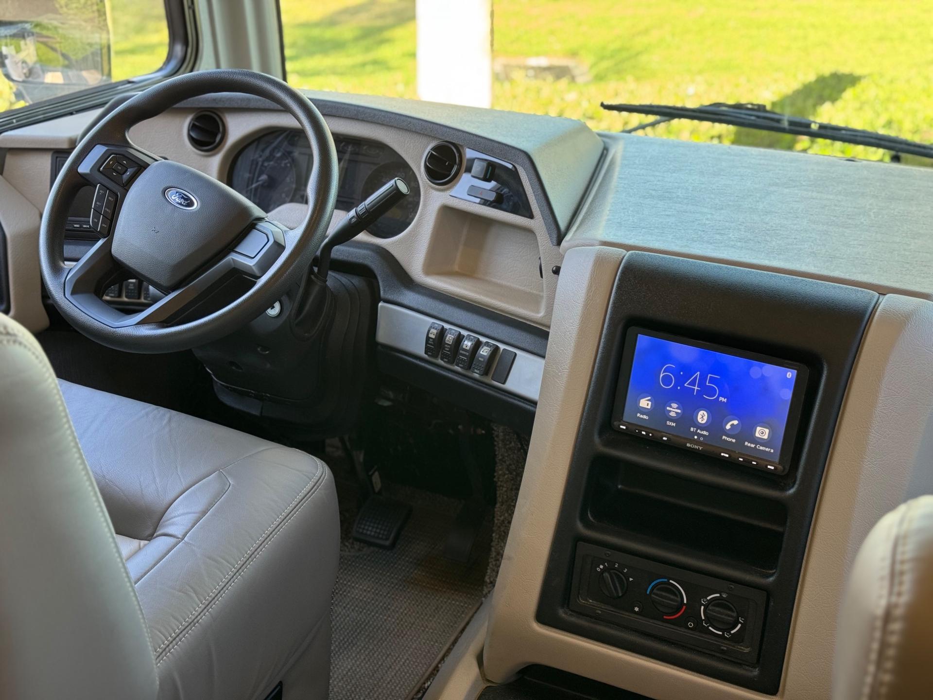 2023 FLEETWOOD RV 2023 FLEETWOOD RV SOUTHWIND - thumbnail 5