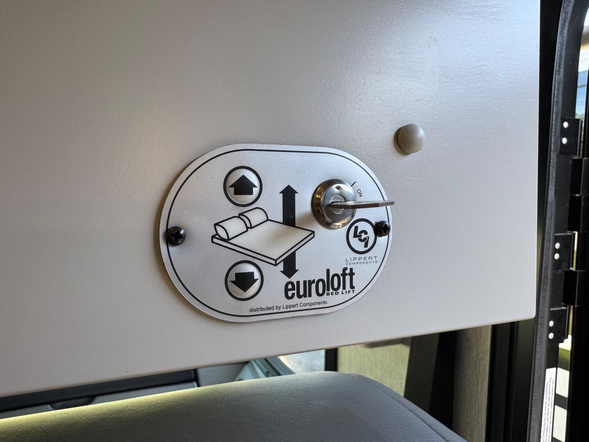 2023 FLEETWOOD RV 2023 FLEETWOOD RV SOUTHWIND - thumbnail 18