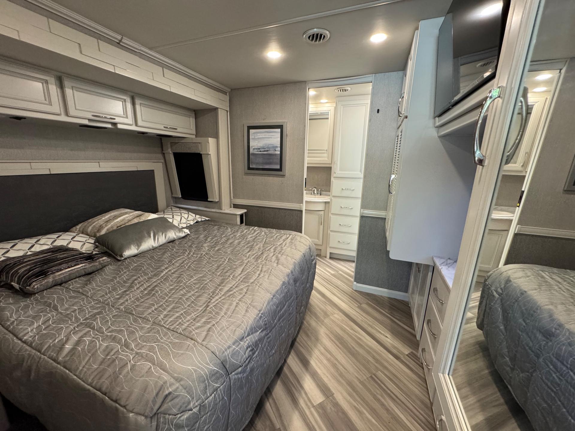 2023 FLEETWOOD RV 2023 FLEETWOOD RV SOUTHWIND - thumbnail 21