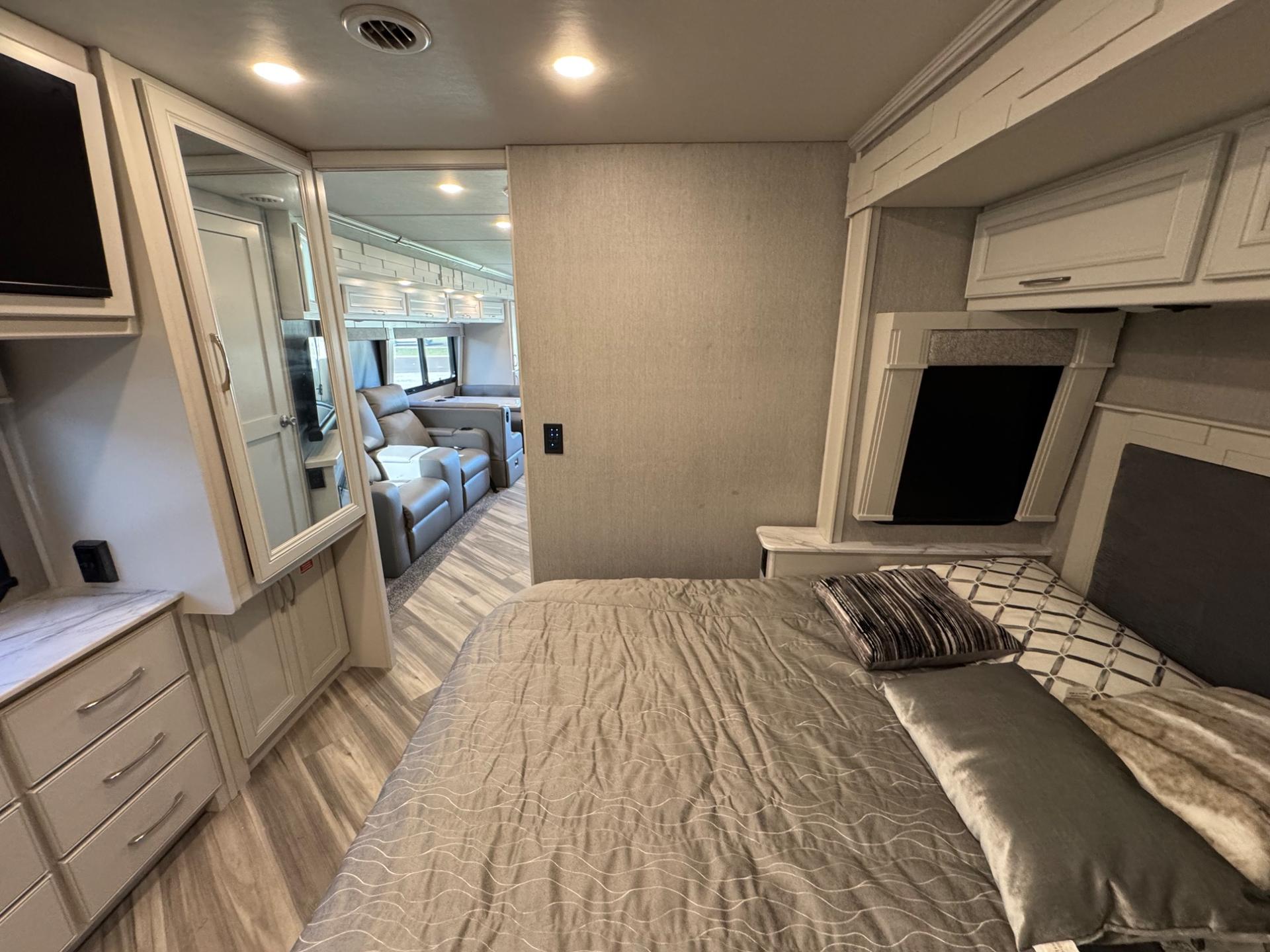 2023 FLEETWOOD RV 2023 FLEETWOOD RV SOUTHWIND - thumbnail 23