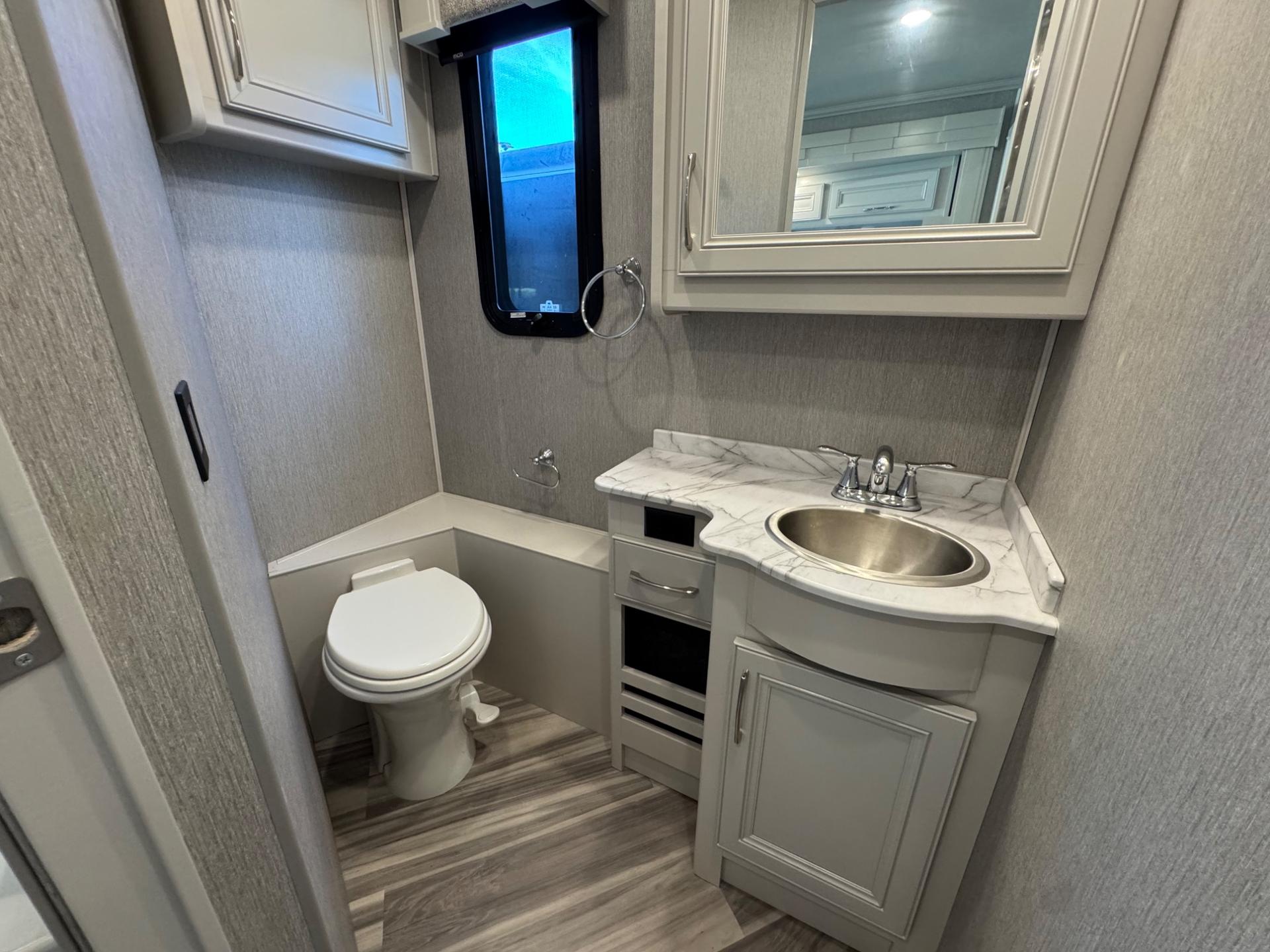 2023 FLEETWOOD RV 2023 FLEETWOOD RV SOUTHWIND - thumbnail 27