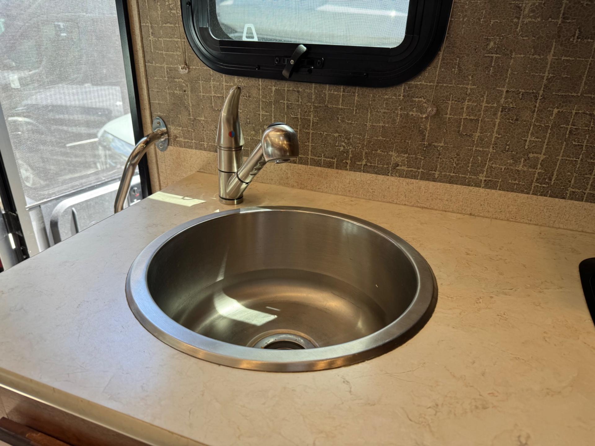 2016 JAYCO 2016 JAYCO MELBOURNE - thumbnail 10