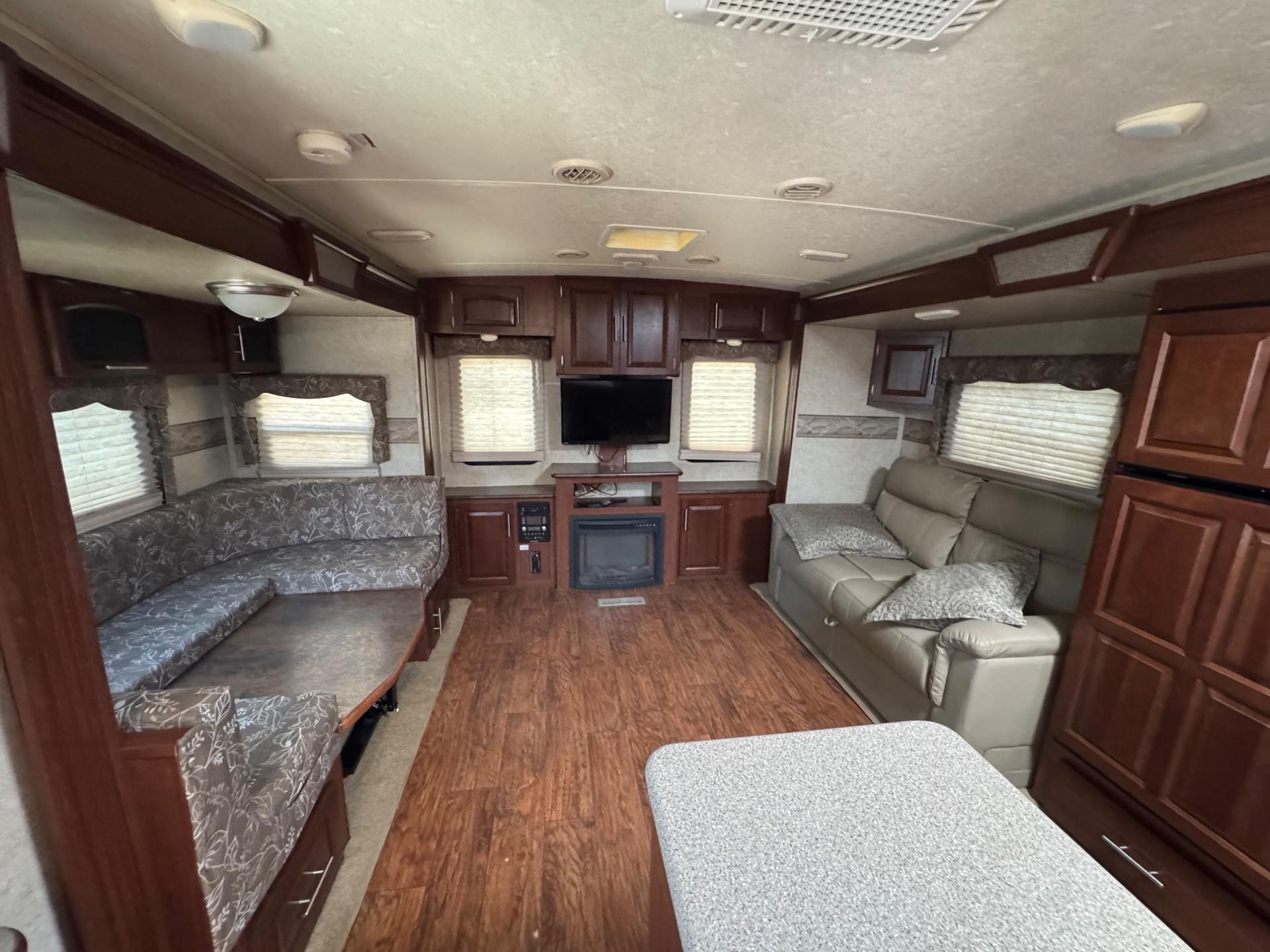2015 FOREST RIVER 2015 FOREST RIVER ROCKWOOD - thumbnail 5