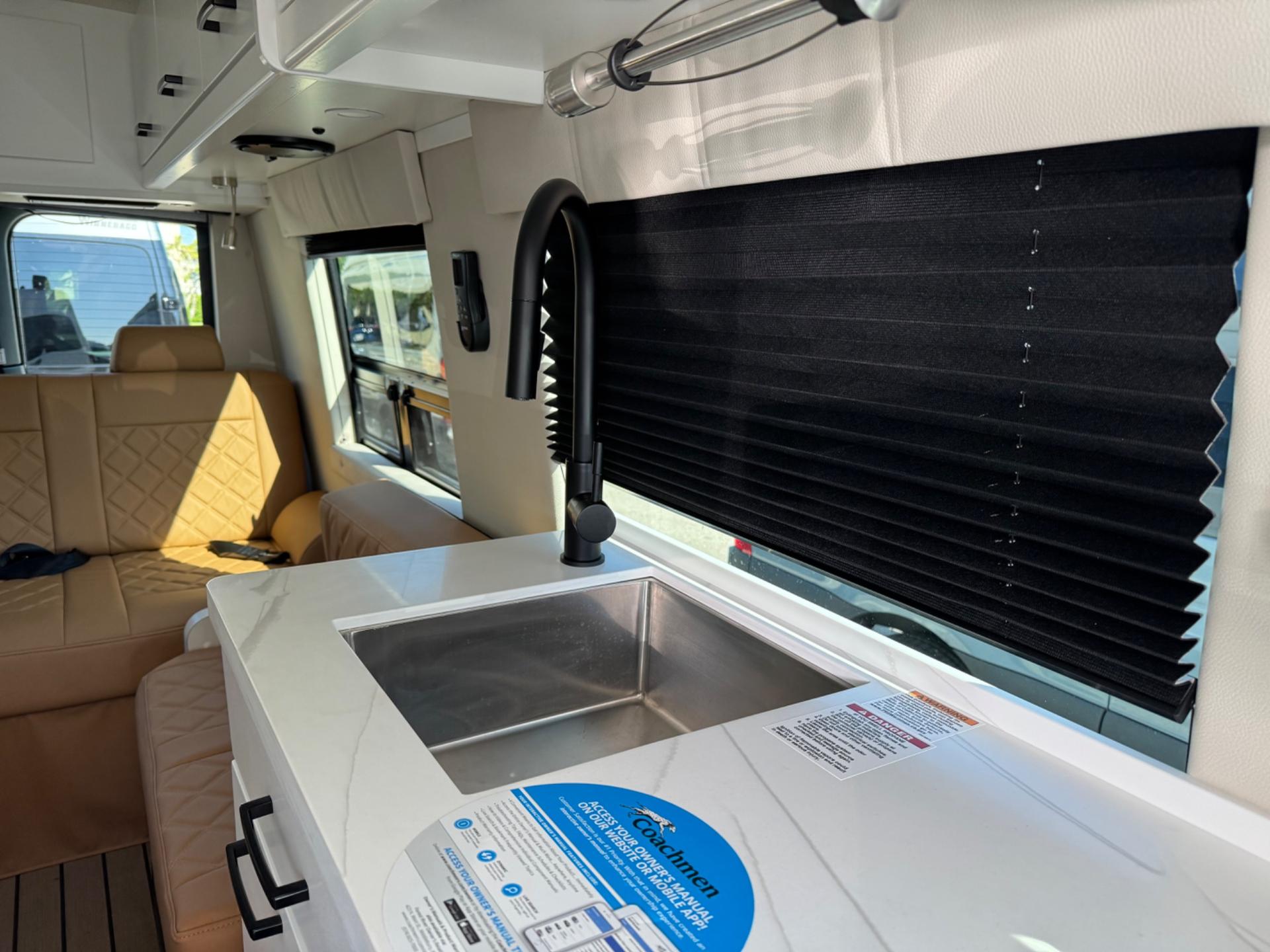 2025 Coachmen 2025 Coachmen Galleria - thumbnail 14