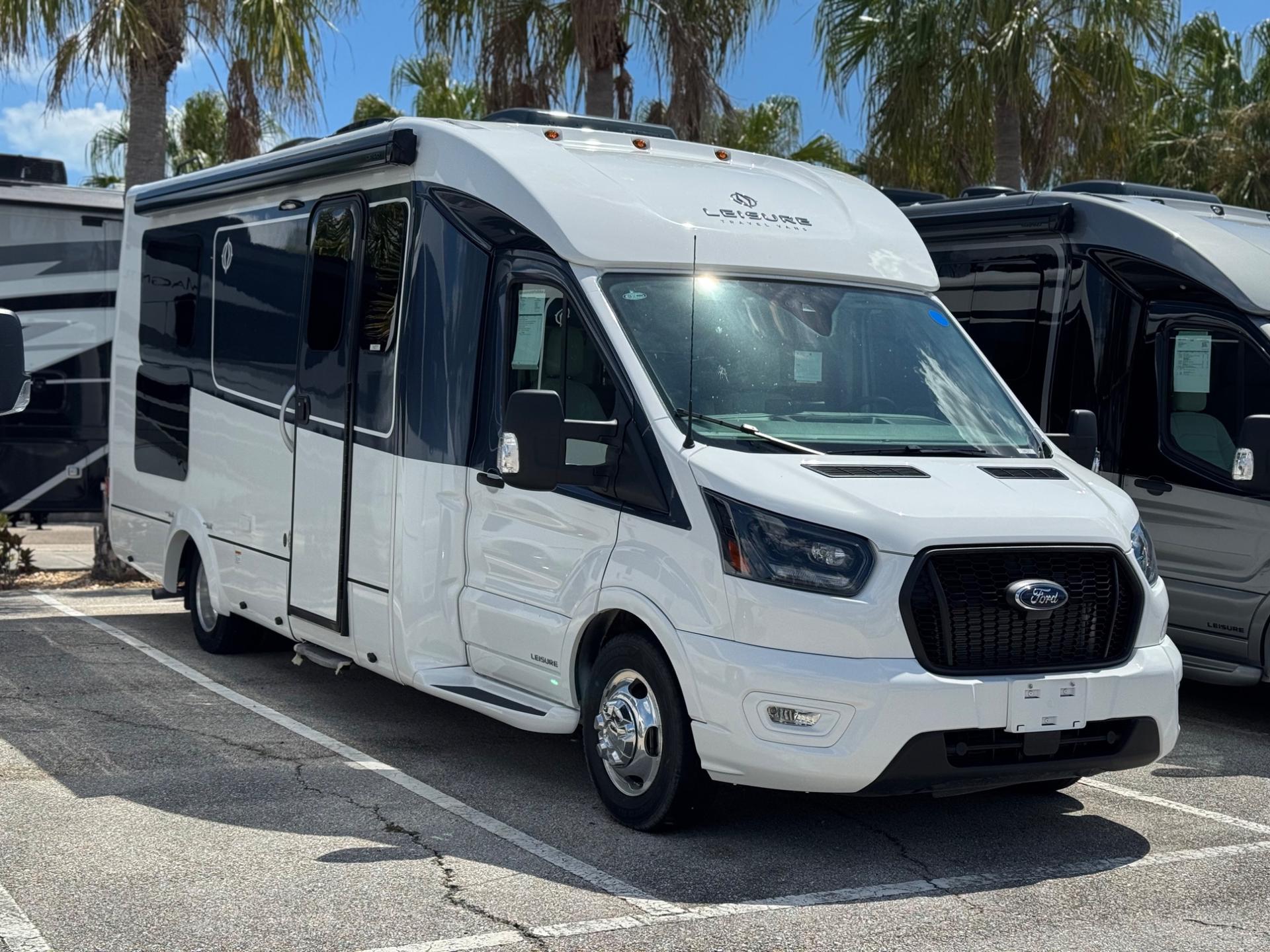 2025 Leisure Travel Vans Wonder 24RL