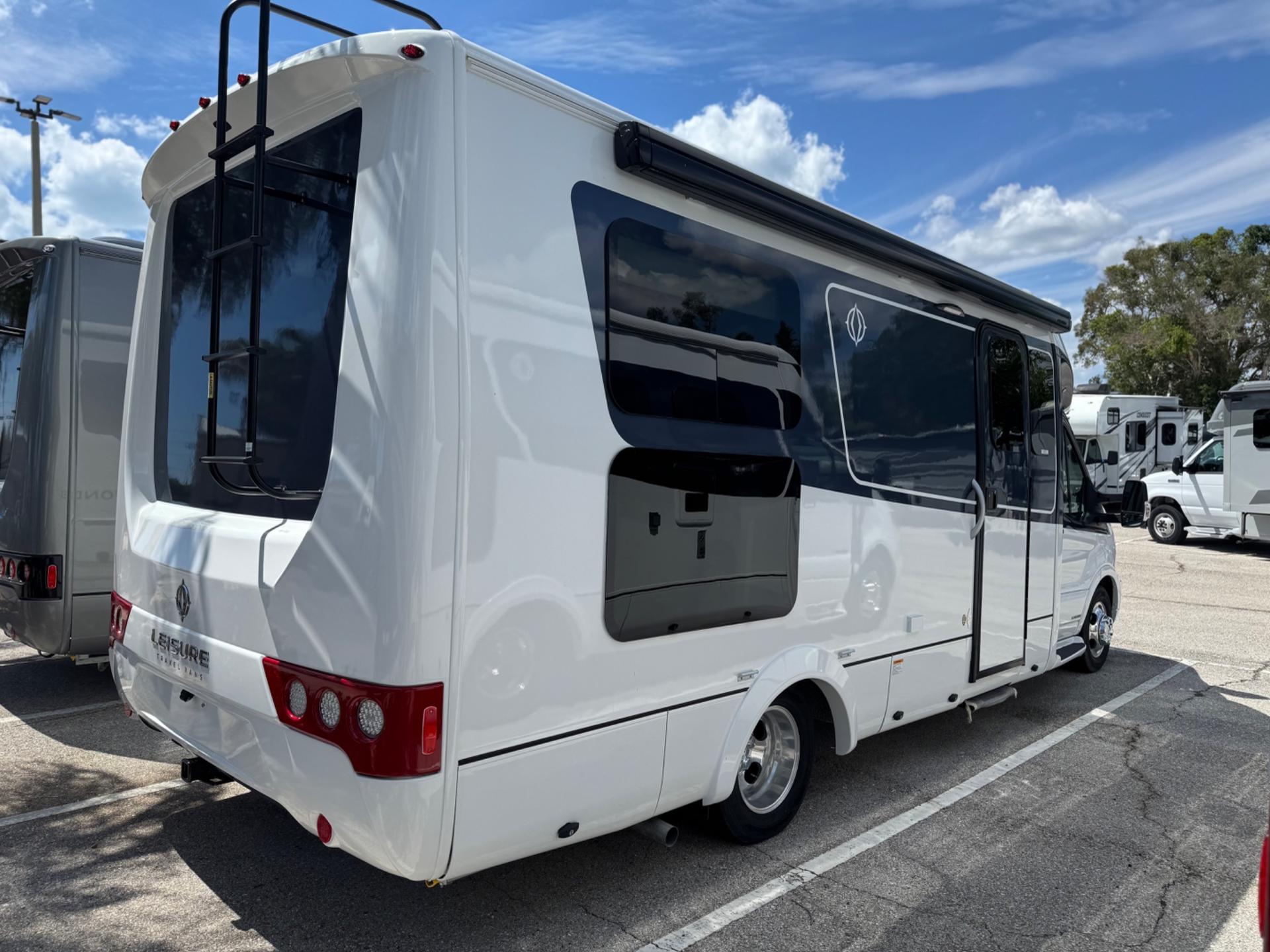 2025 Leisure Travel Vans 2025 Leisure Travel Vans Wonder - thumbnail 4