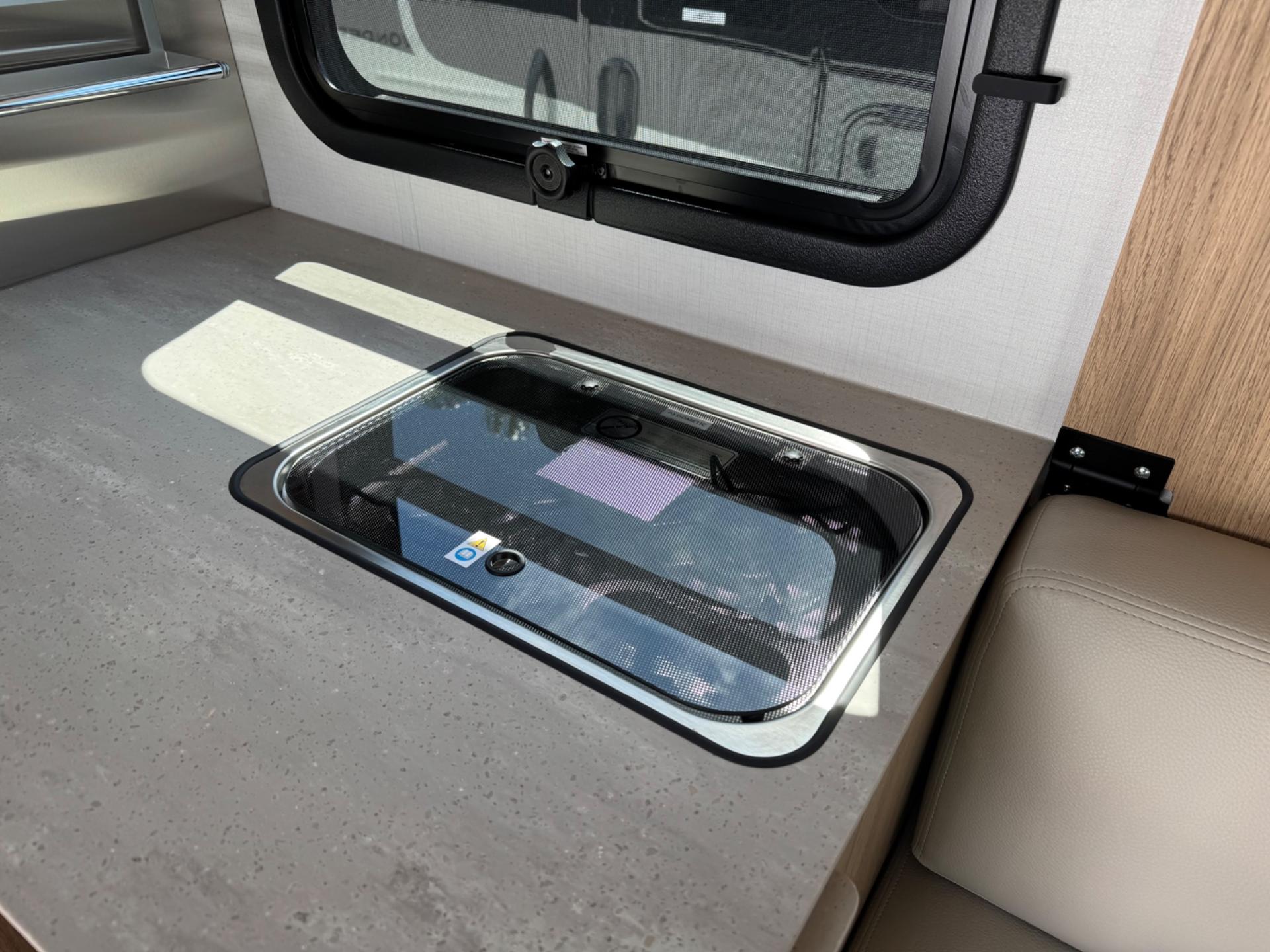 2025 Leisure Travel Vans 2025 Leisure Travel Vans Wonder - thumbnail 9