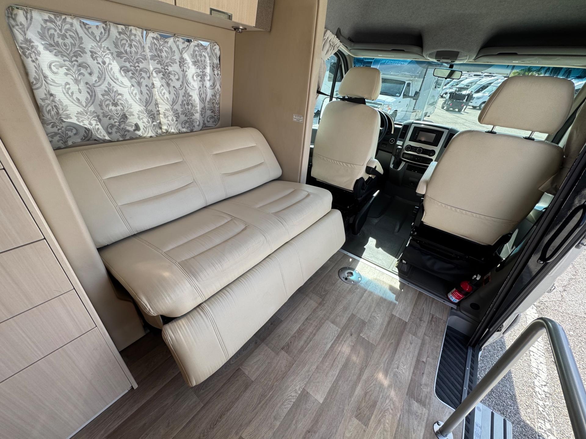 2014 Leisure Travel Vans 2014 Leisure Travel Vans Free Spirit - thumbnail 15
