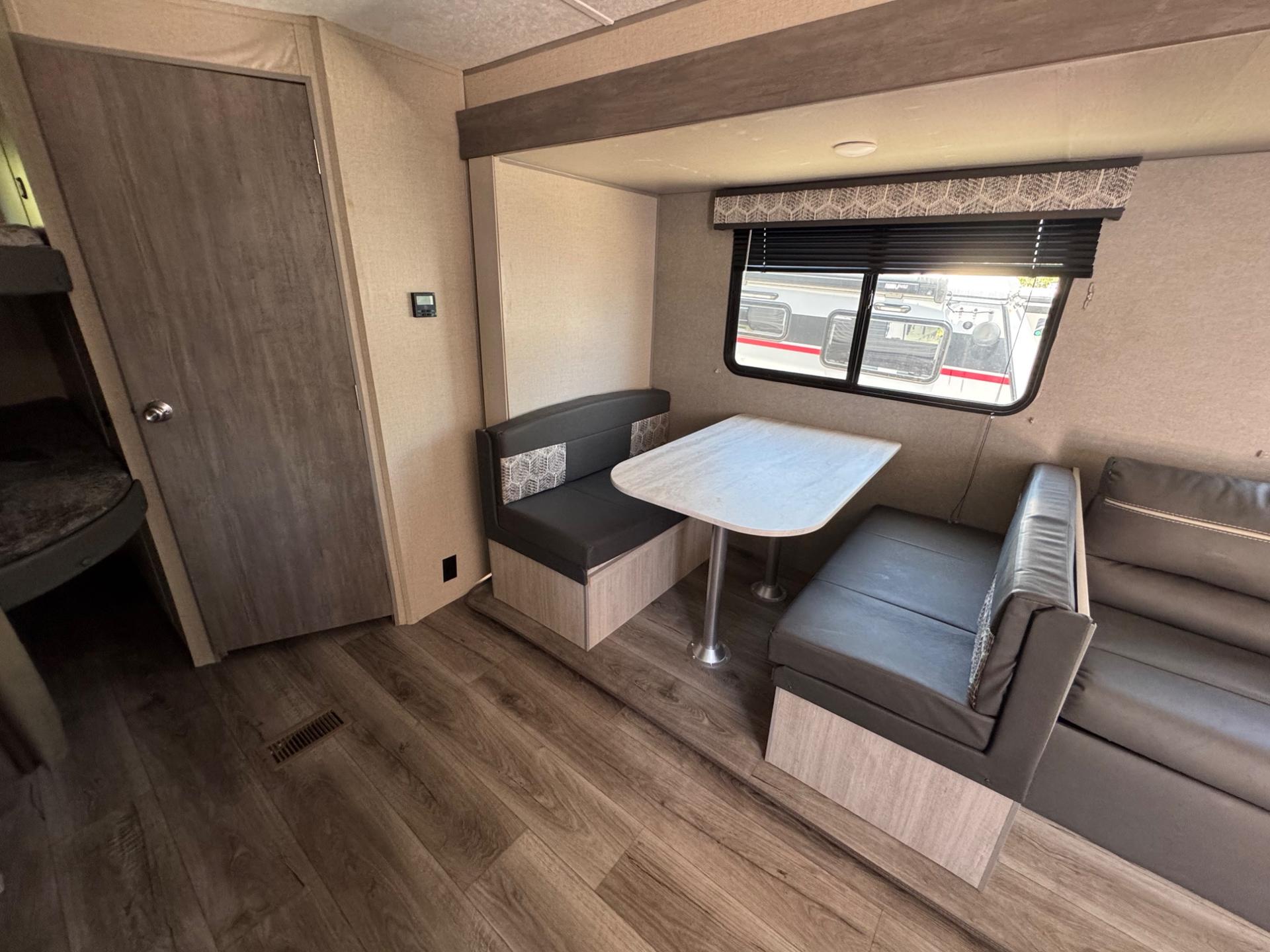 2023 Coachmen 2023 Coachmen Catalina - thumbnail 12