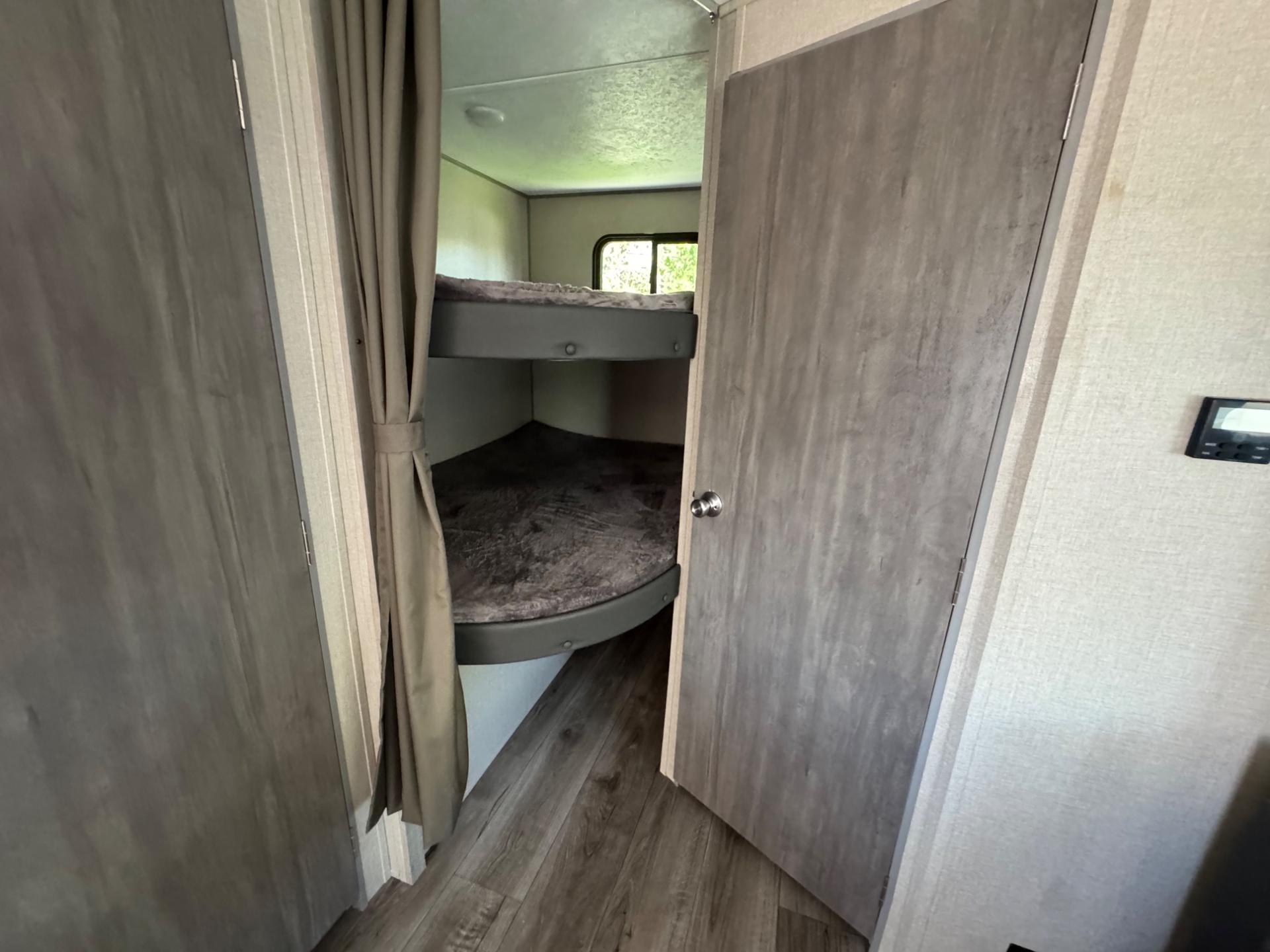 2023 Coachmen 2023 Coachmen Catalina - thumbnail 14