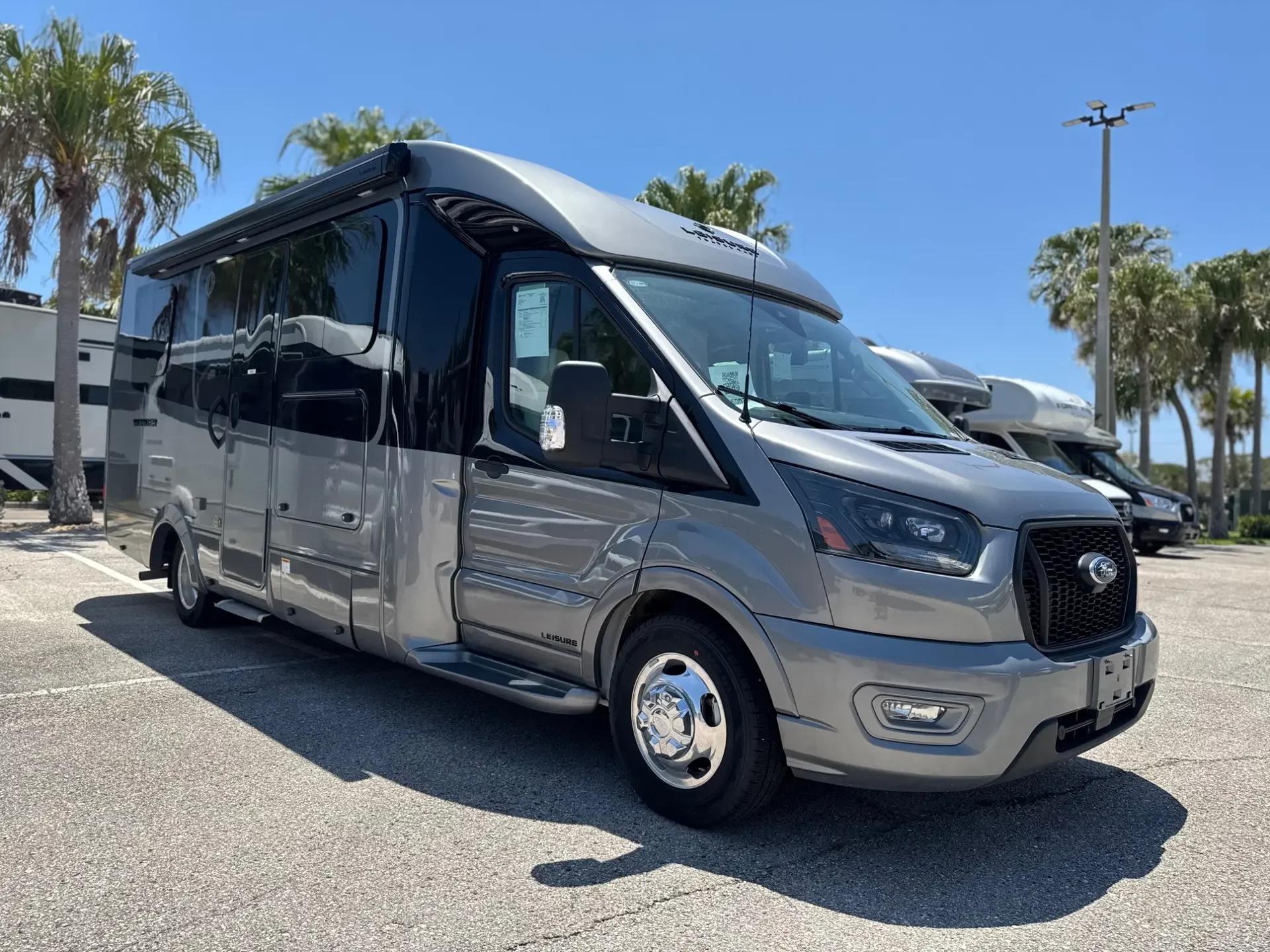 2026 Leisure Travel Vans Wonder 24MBL
