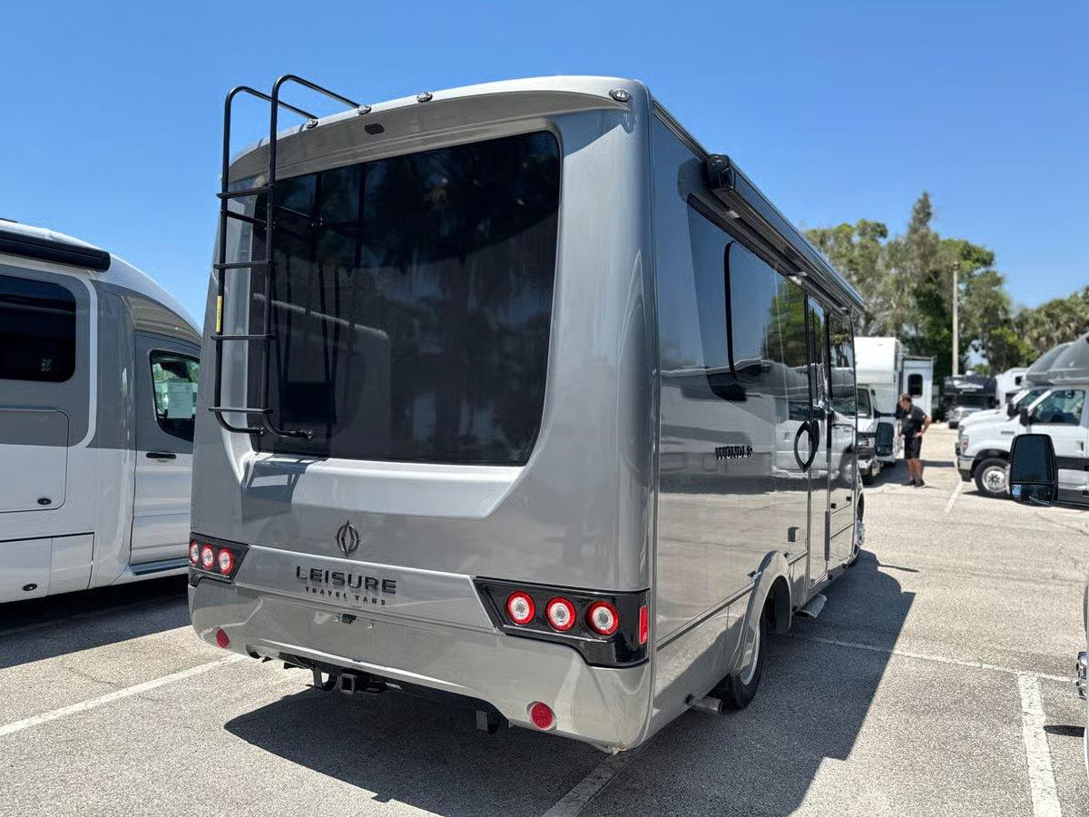 2026 Leisure Travel Vans 2026 Leisure Travel Vans Wonder - thumbnail 5